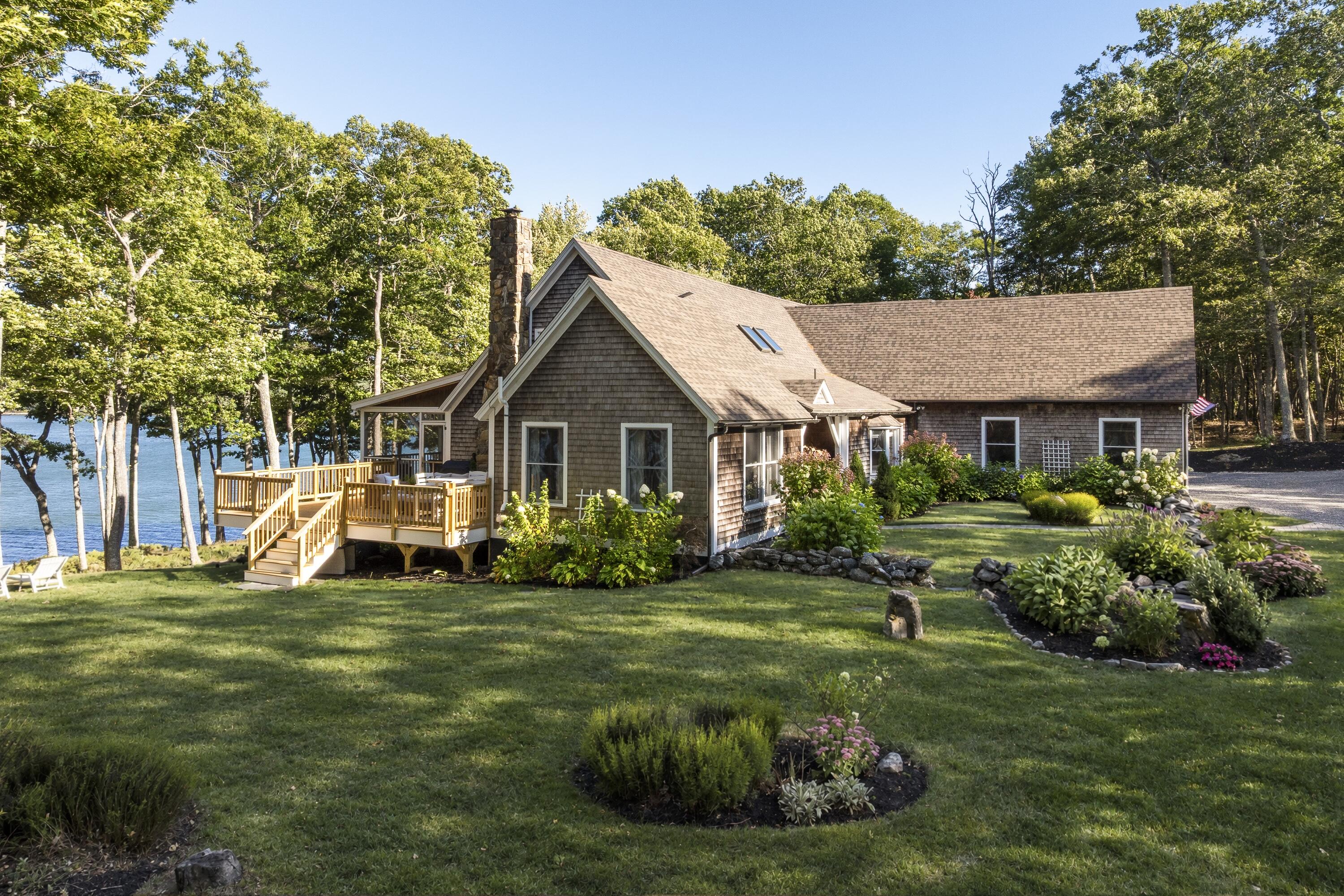 38 Higbee Lane
