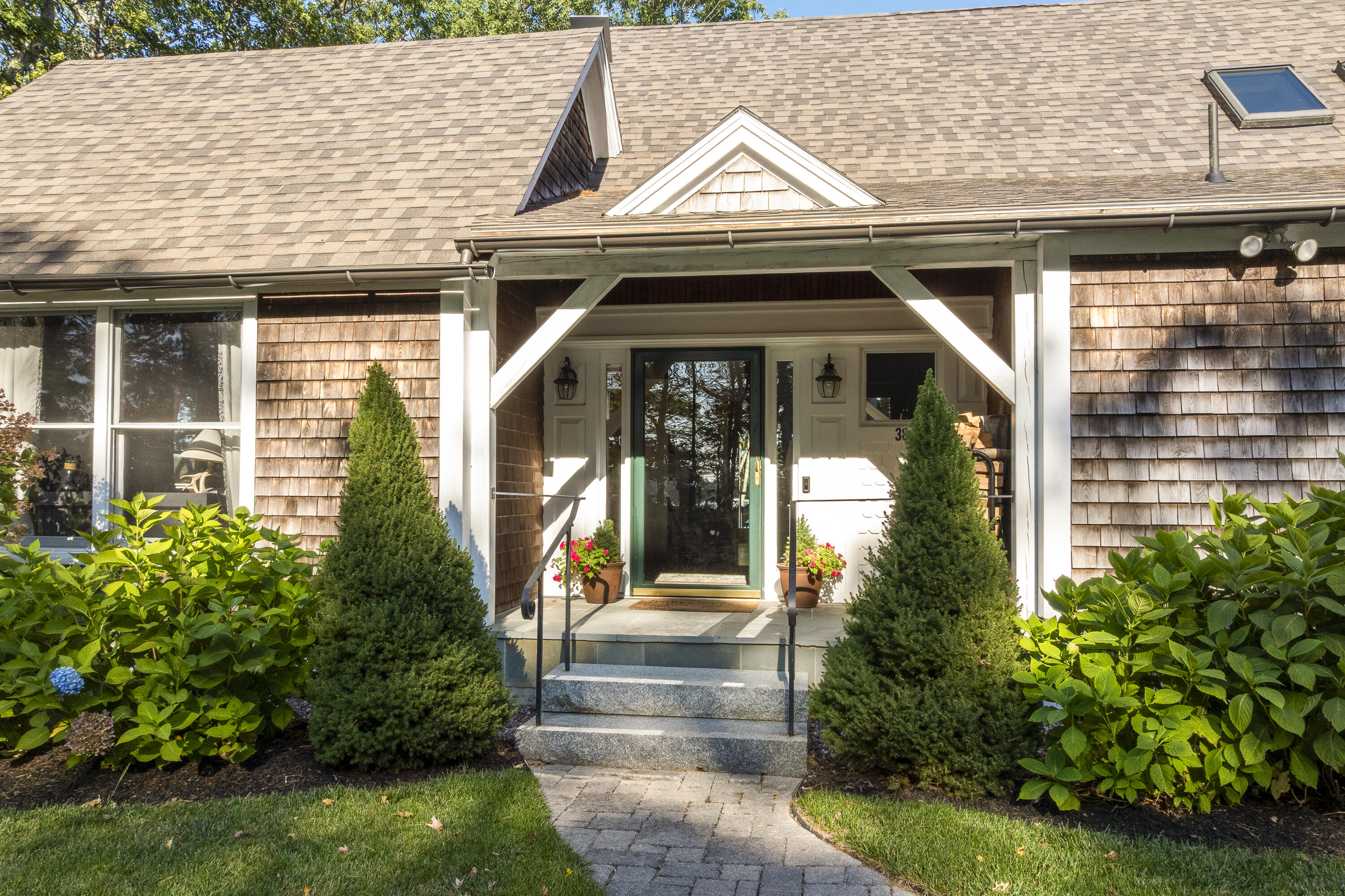 38 Higbee Lane