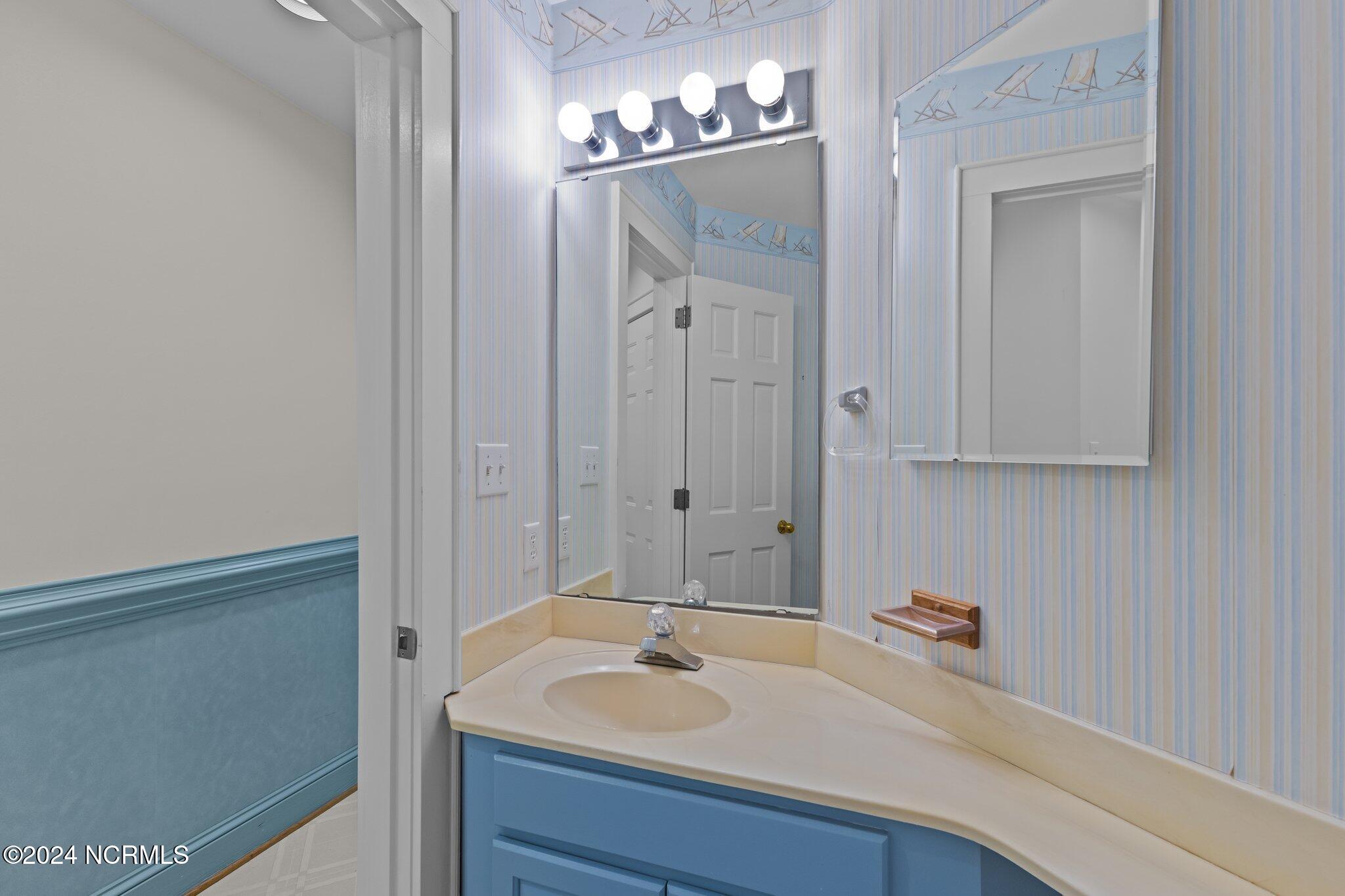 417 Oakmont Drive