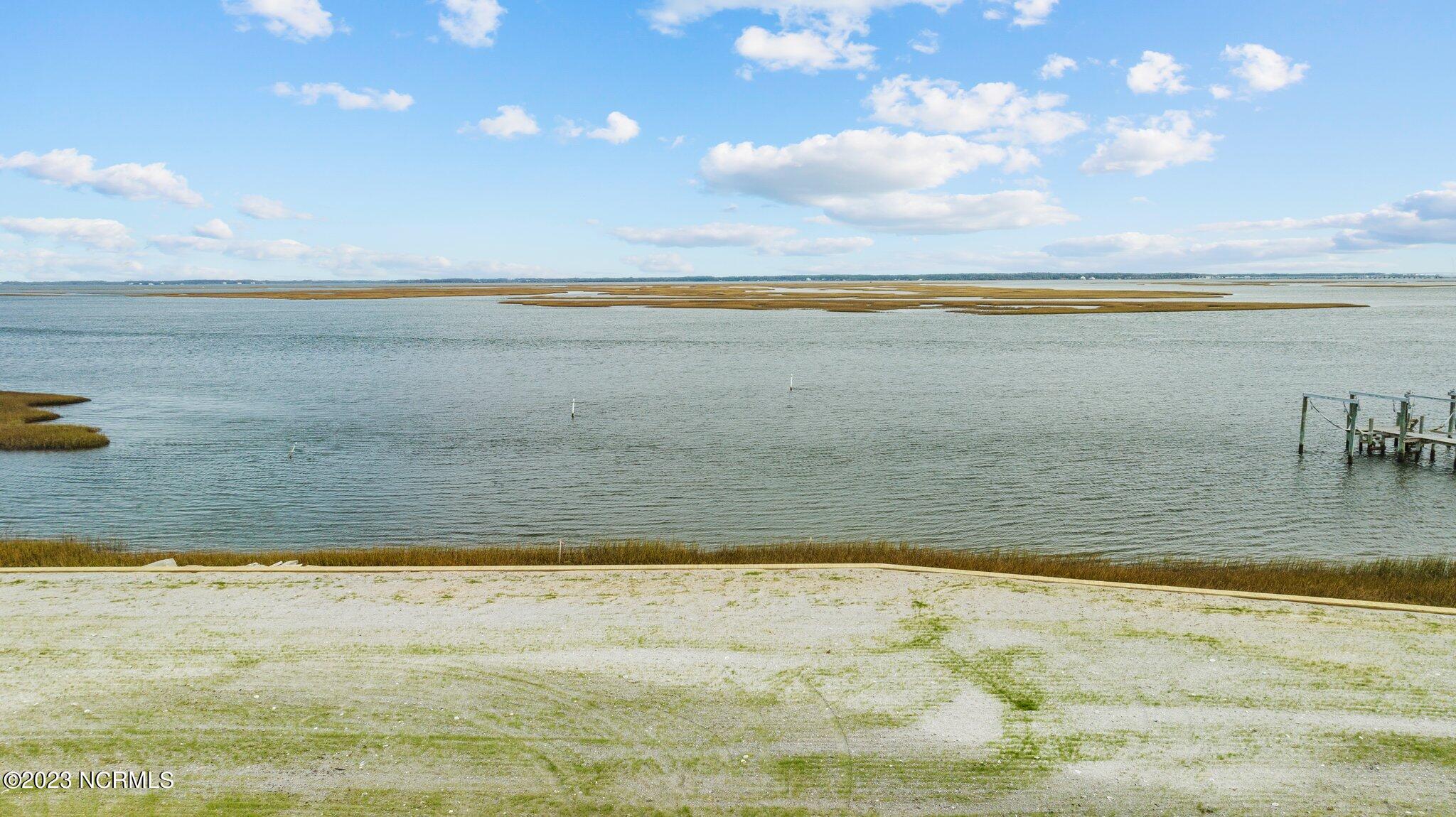 184 Lennoxville Point Road