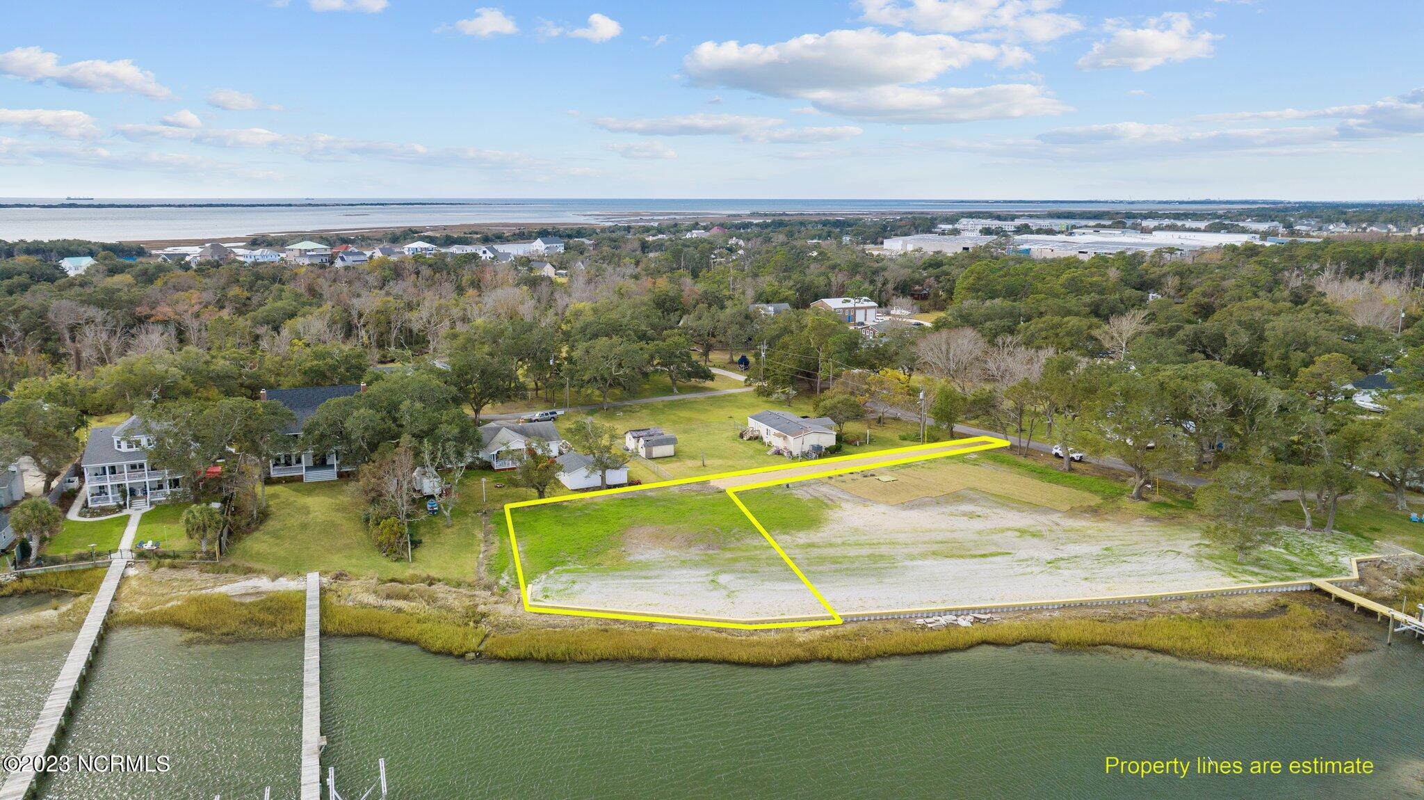 184 Lennoxville Point Road