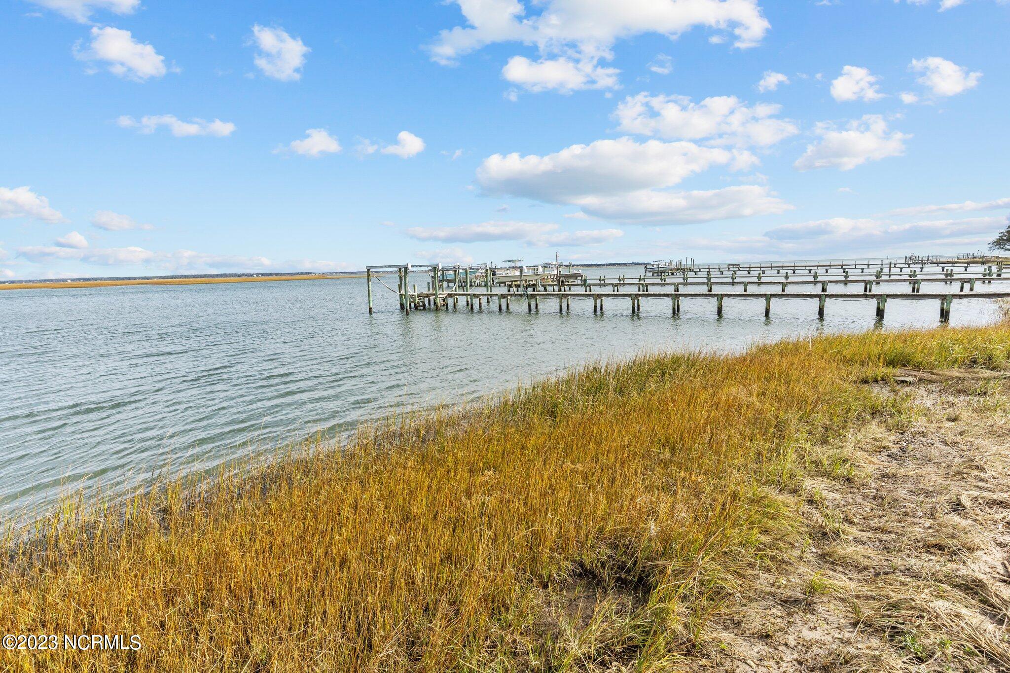 184 Lennoxville Point Road