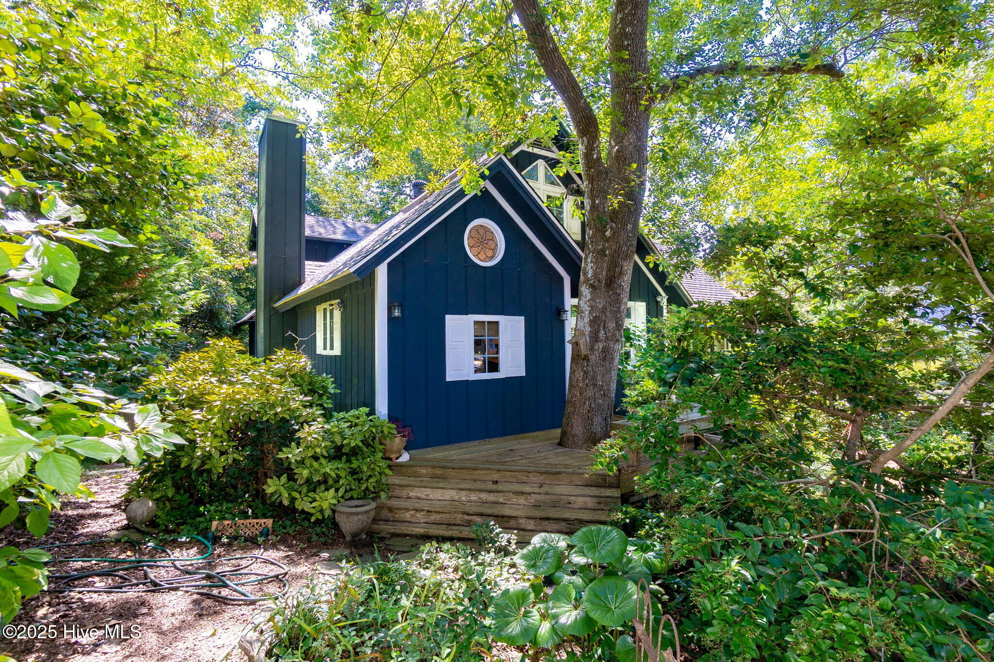 138 Yaupon Road