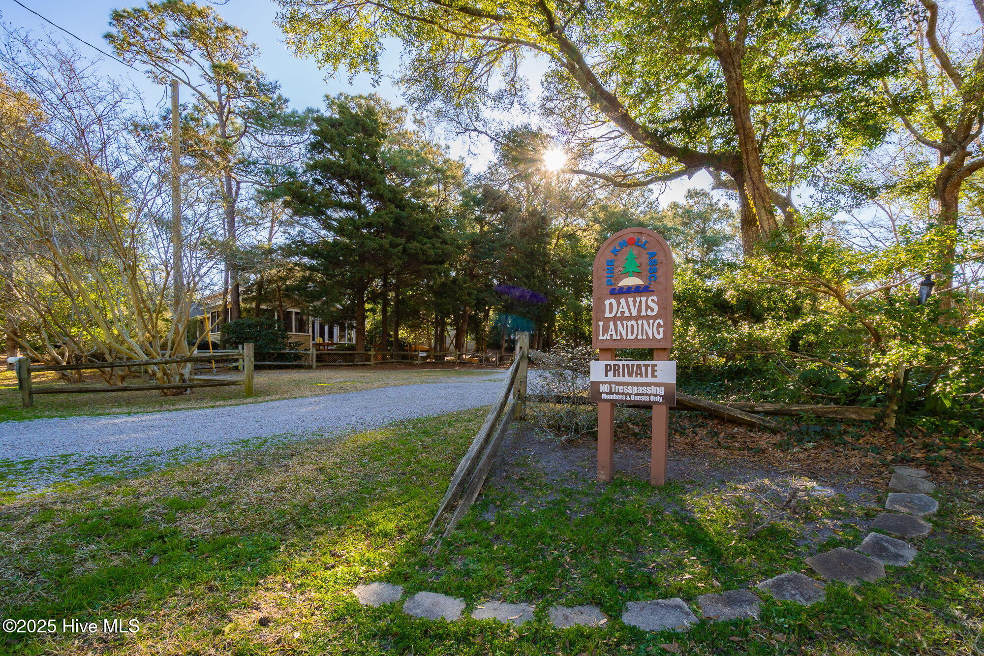 138 Yaupon Road