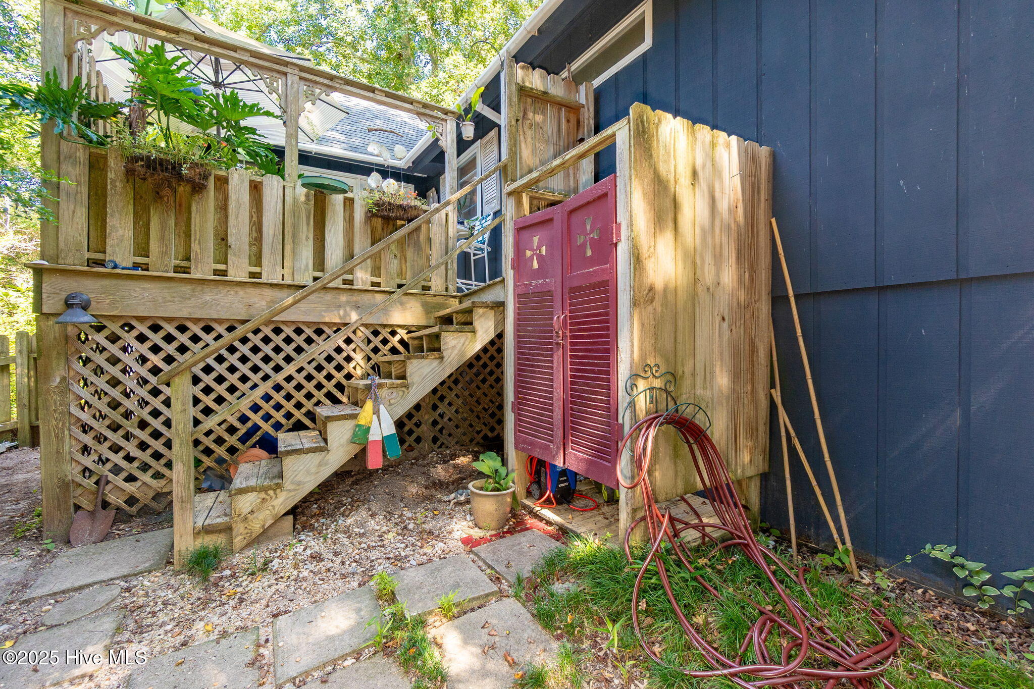 138 Yaupon Road