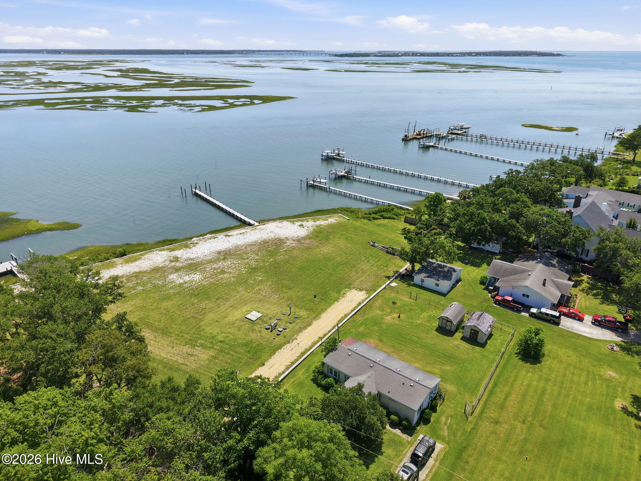 184 2 Lennoxville Point Road