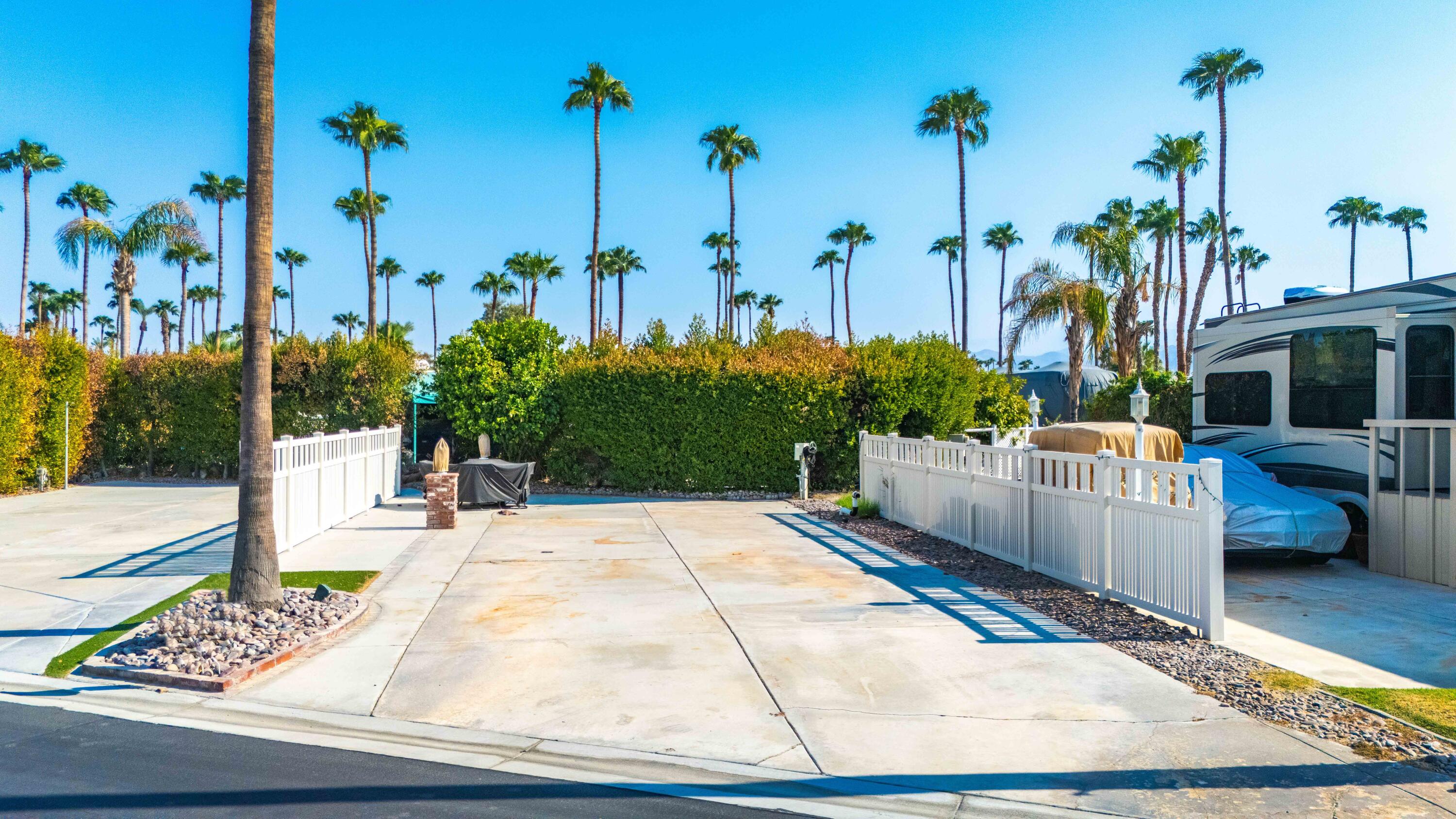 69411 Ramon RD Unit: 41