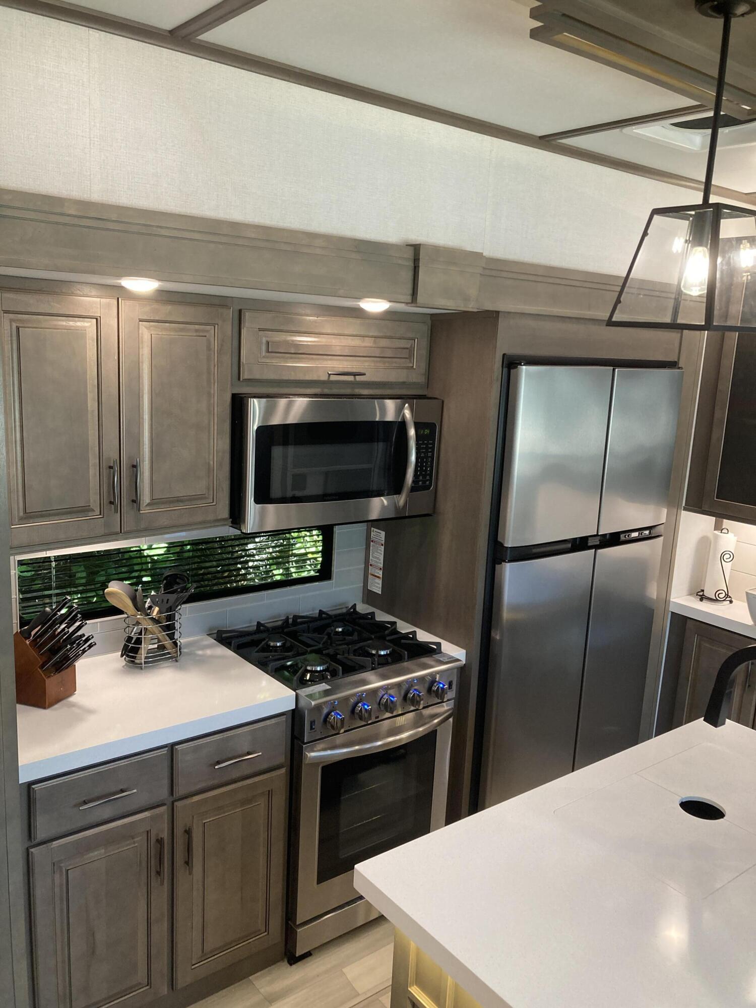 69411 Ramon RD Unit: 582