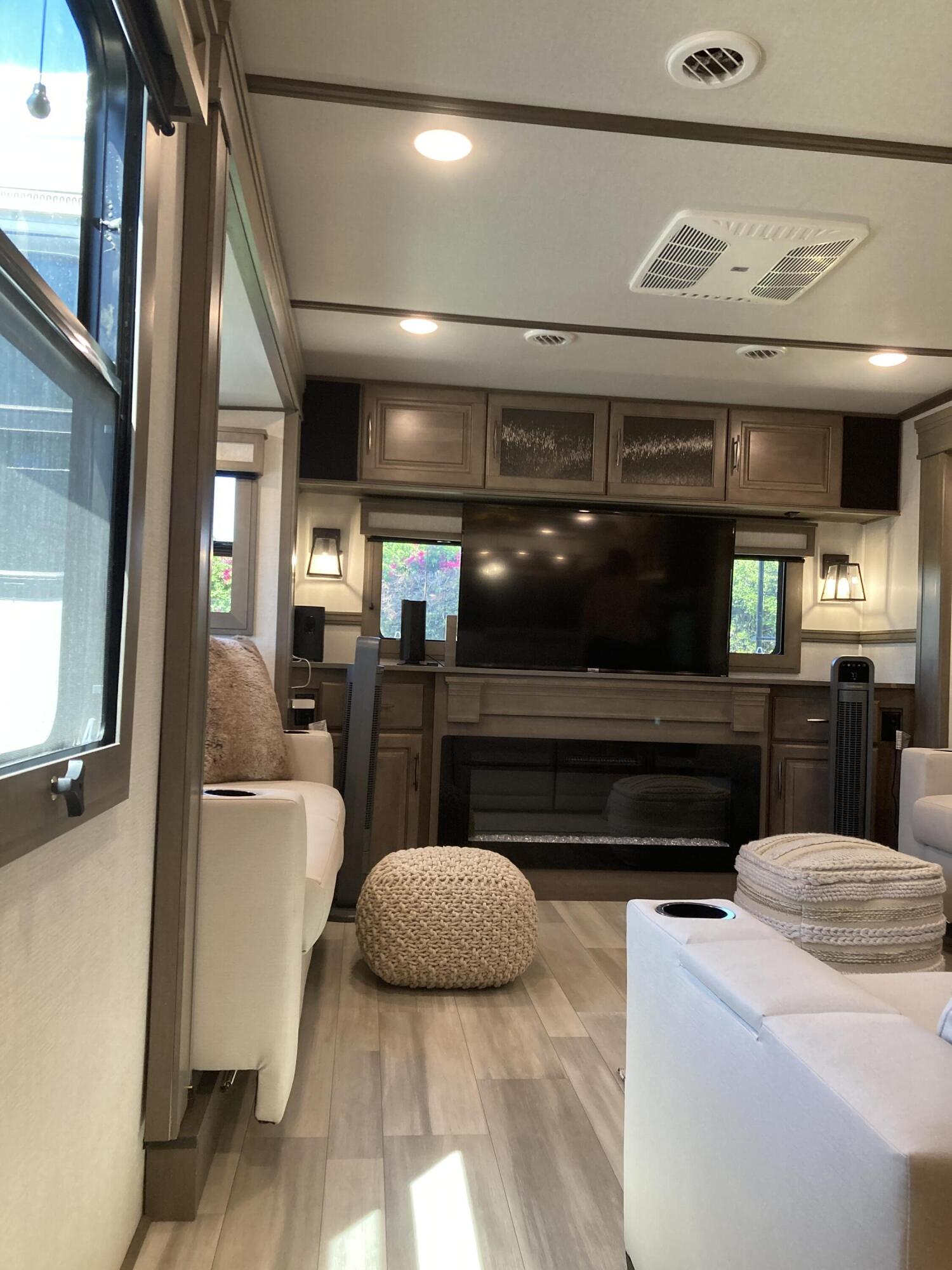 69411 Ramon RD Unit: 582