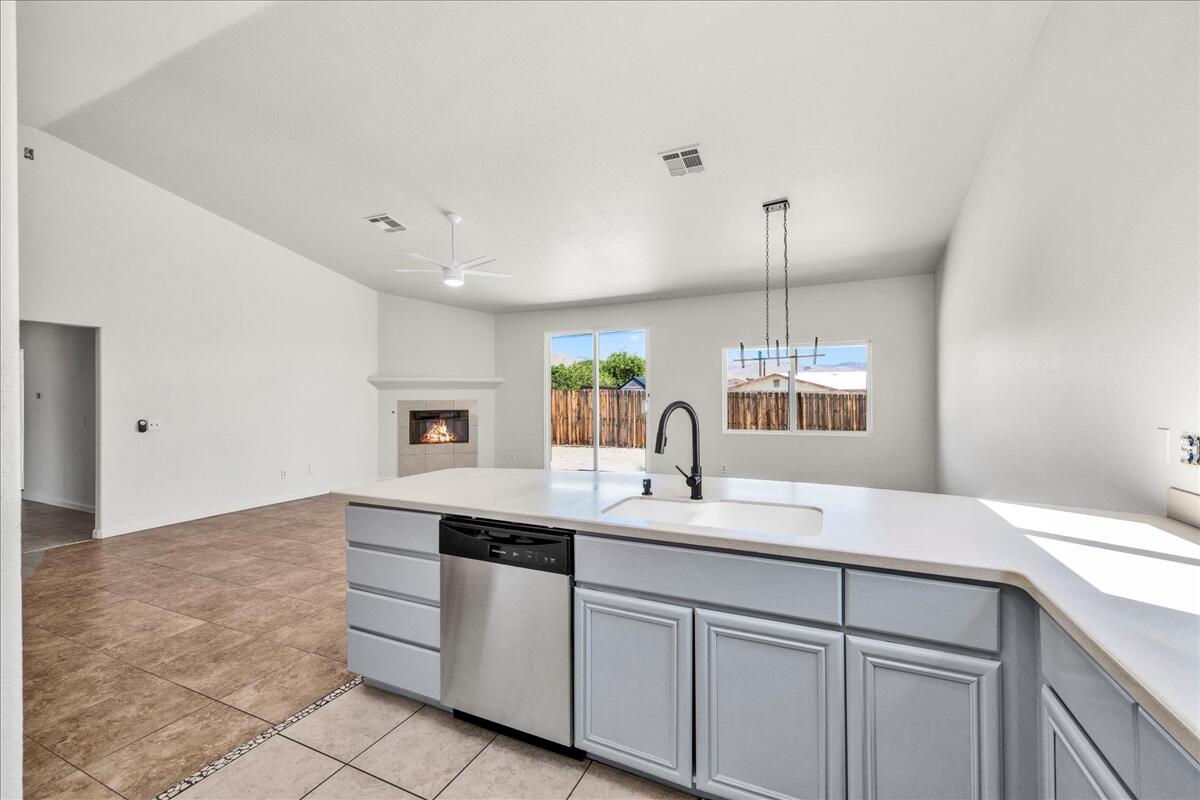 13834 Cactus DR