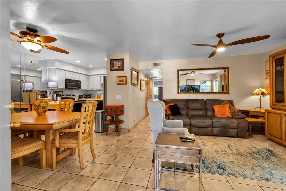 2920 Sunflower CIR