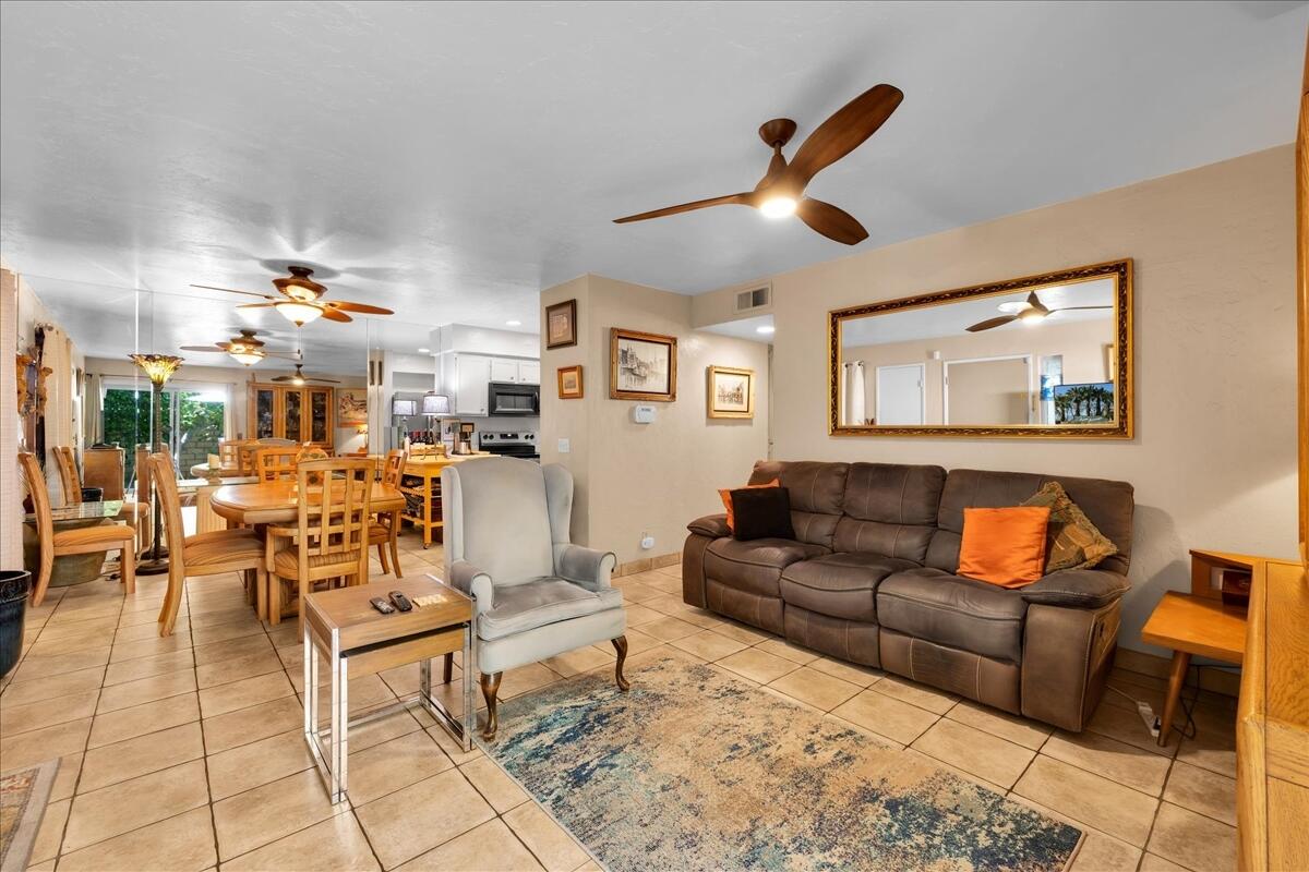 2920 Sunflower CIR