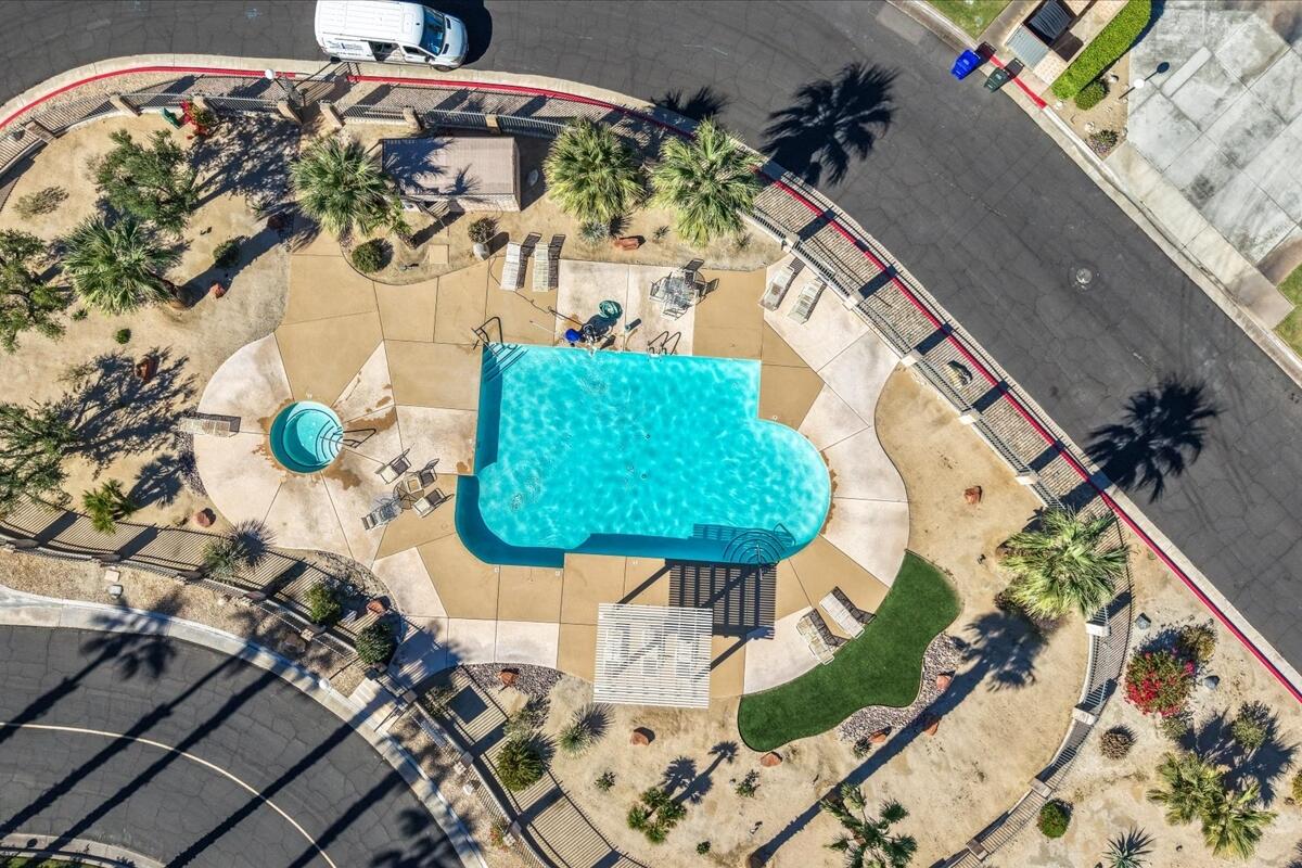 2920 Sunflower CIR