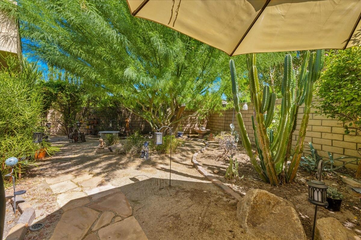 2920 Sunflower CIR