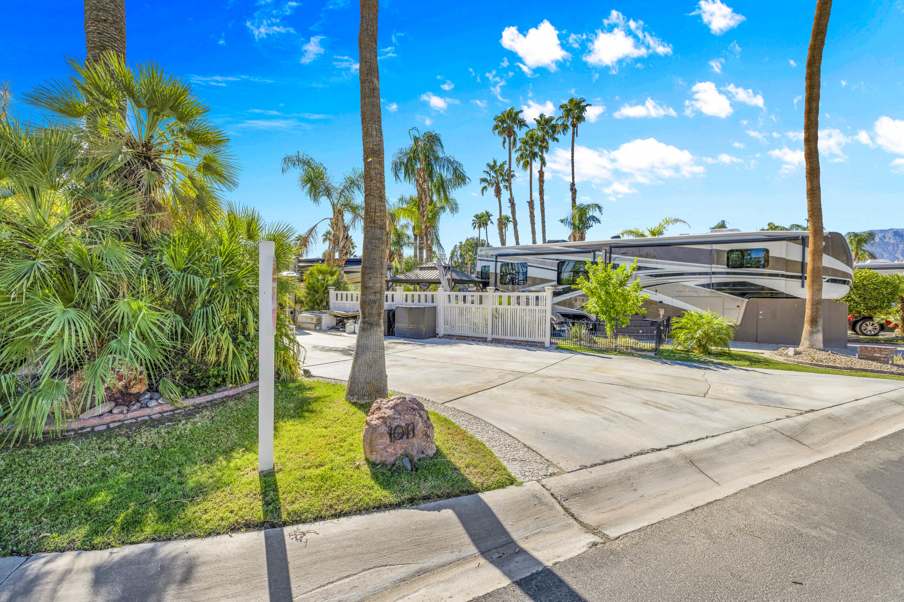 69411 Ramon RD Unit: 1011