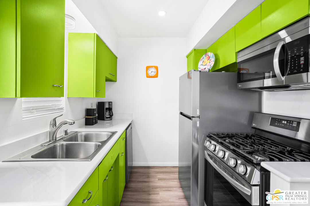 2290 S Palm Canyon Dr Unit: 2