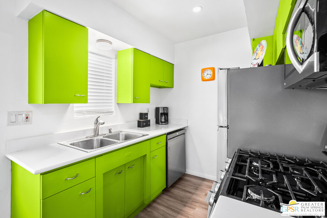 2290 S Palm Canyon Dr Unit: 2