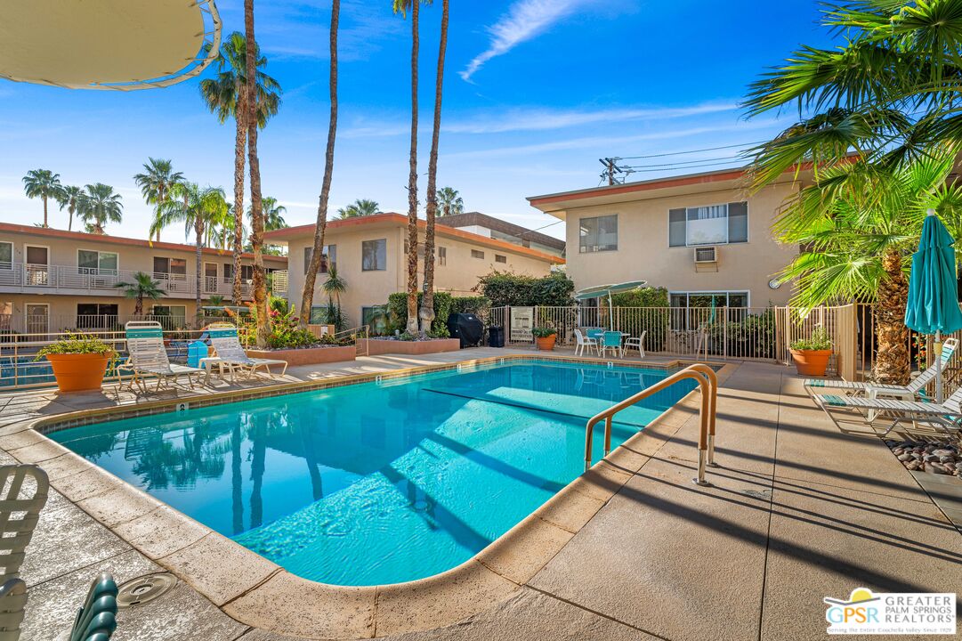 2290 S Palm Canyon Dr Unit: 2