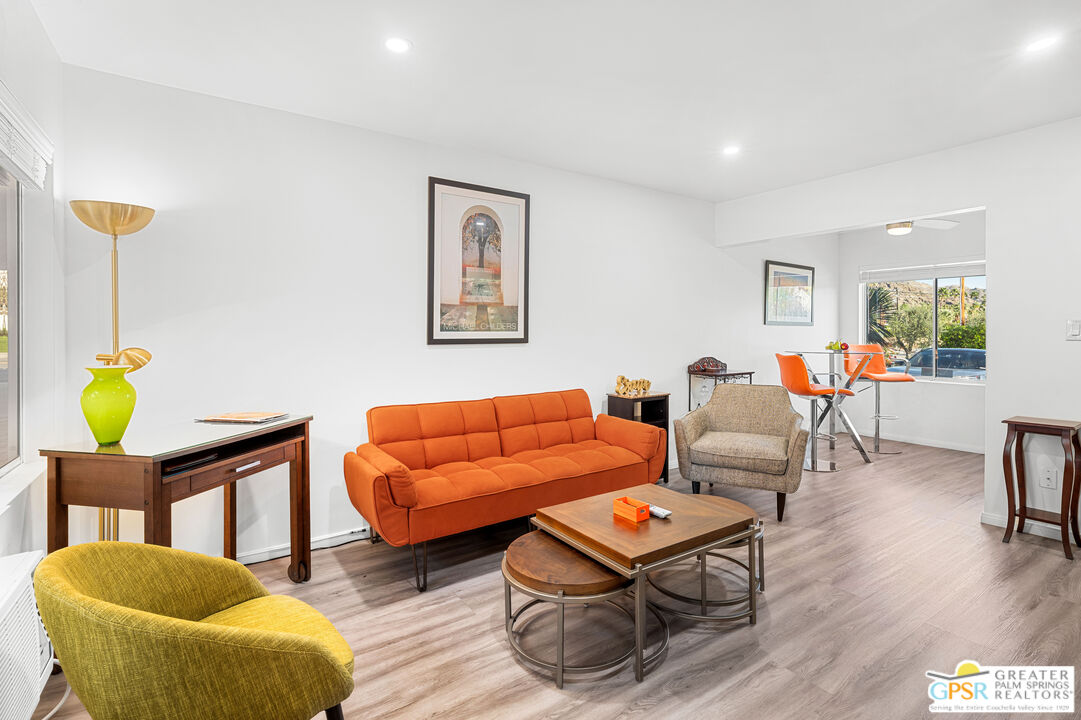 2290 S Palm Canyon Dr Unit: 2