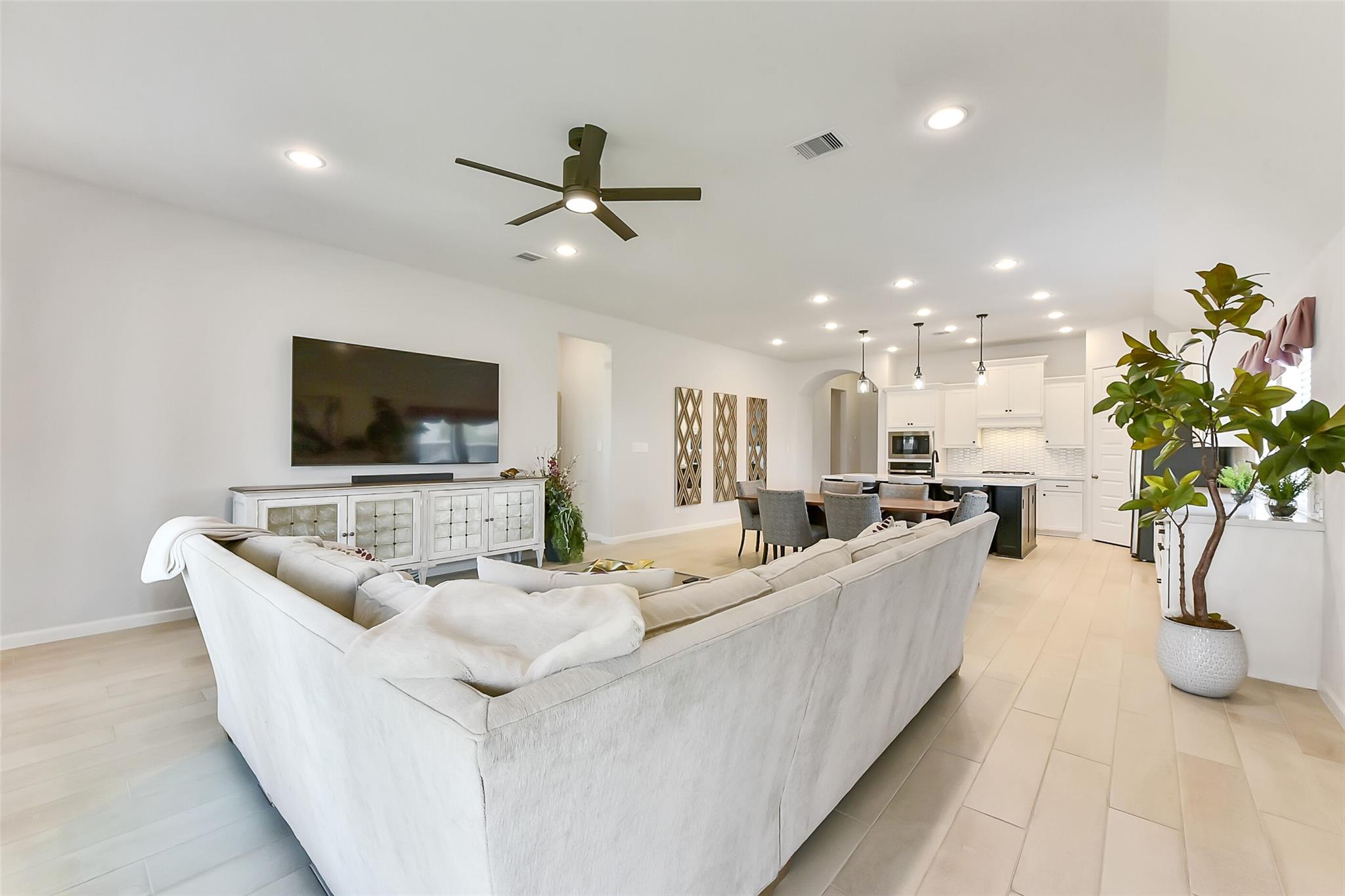 2118 Bronze Creek Lane