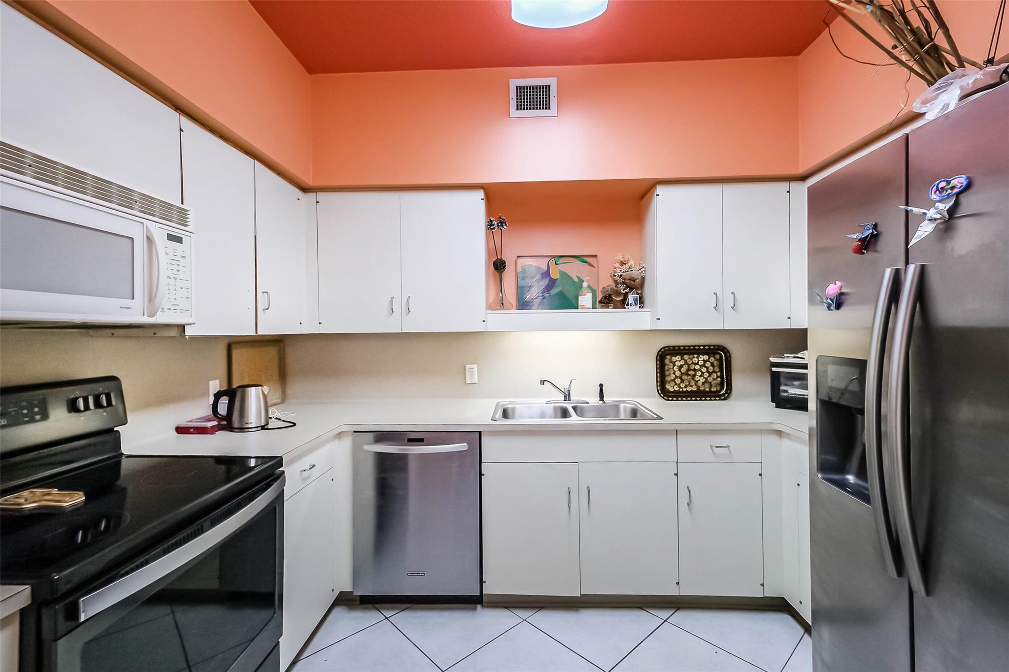 14 Greenway Plaza # 21P