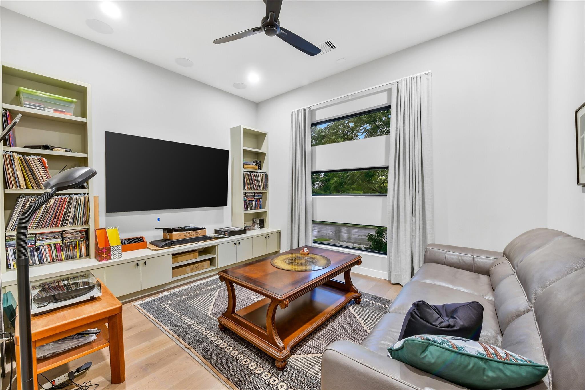 5015 S Braeswood Boulevard