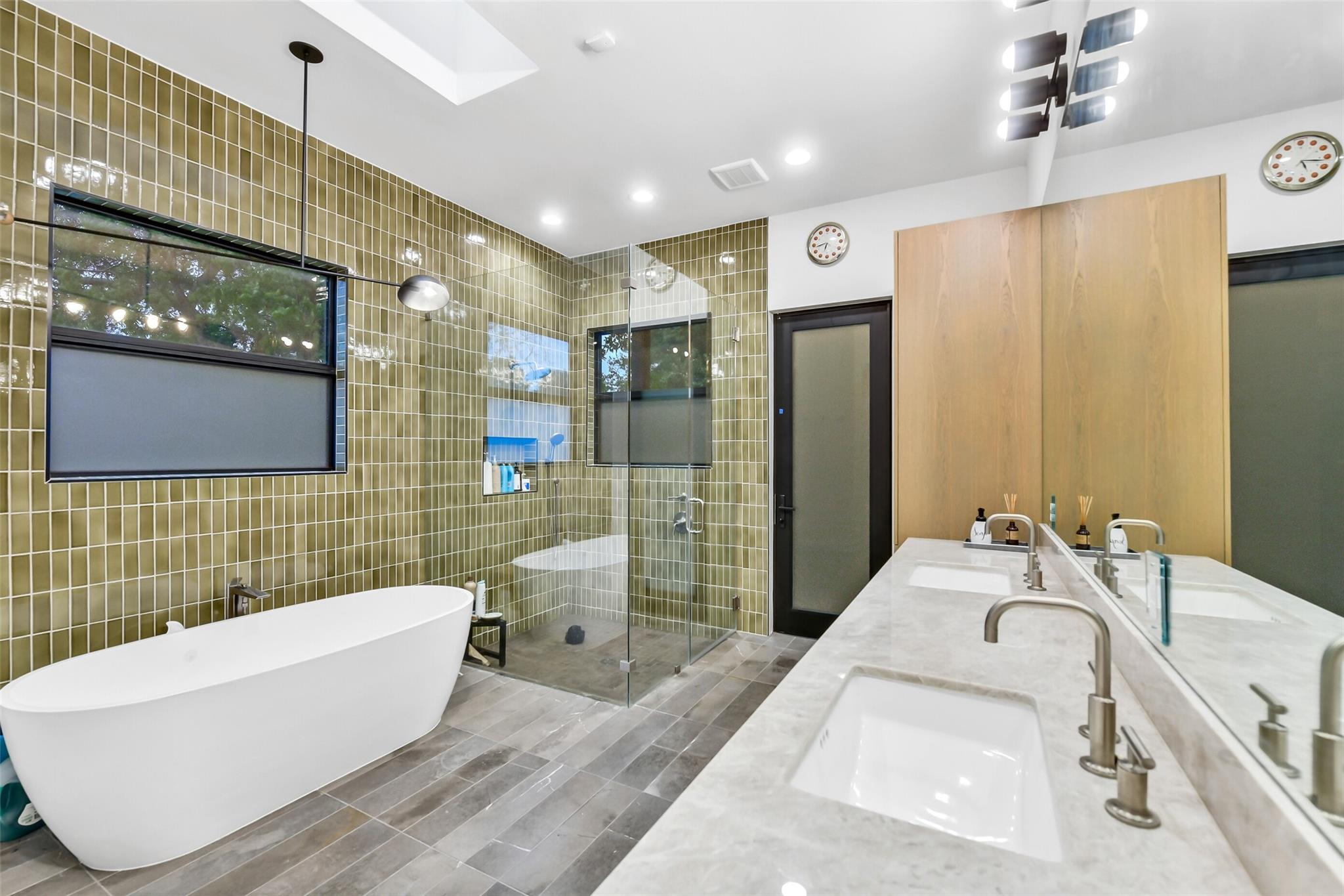 5015 S Braeswood Boulevard