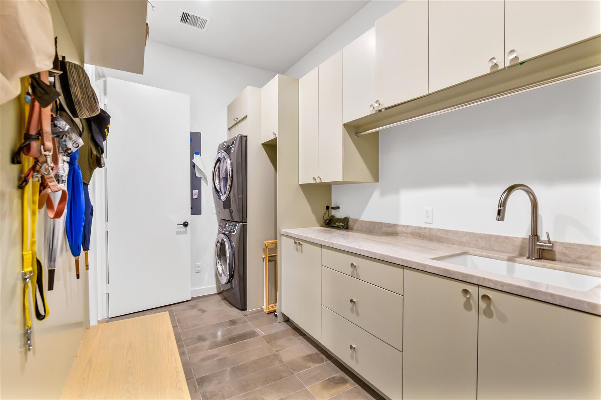 5015 S Braeswood Boulevard