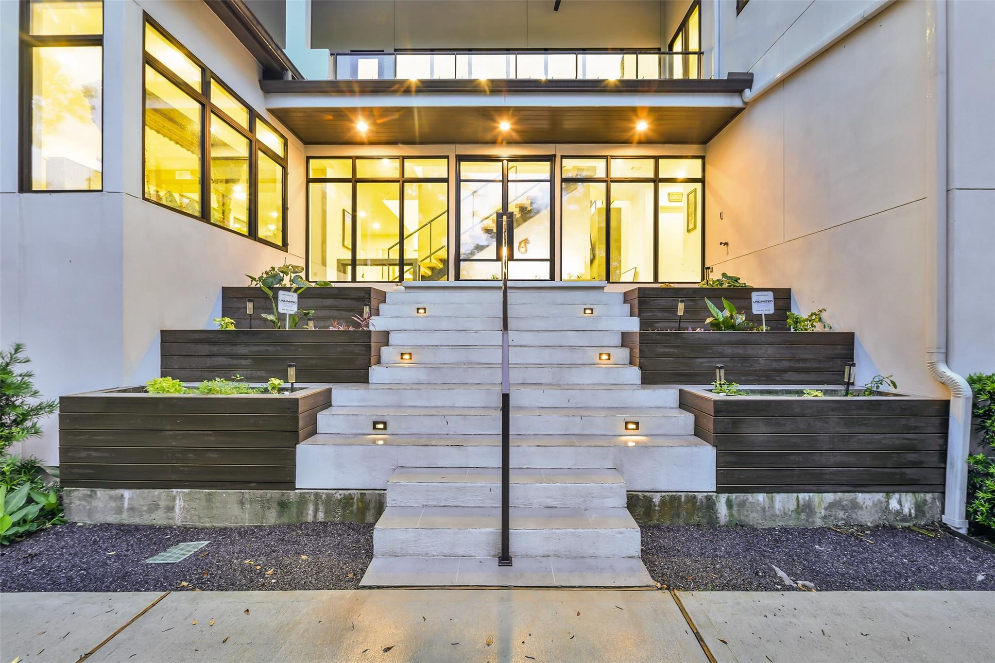 5015 S Braeswood Boulevard