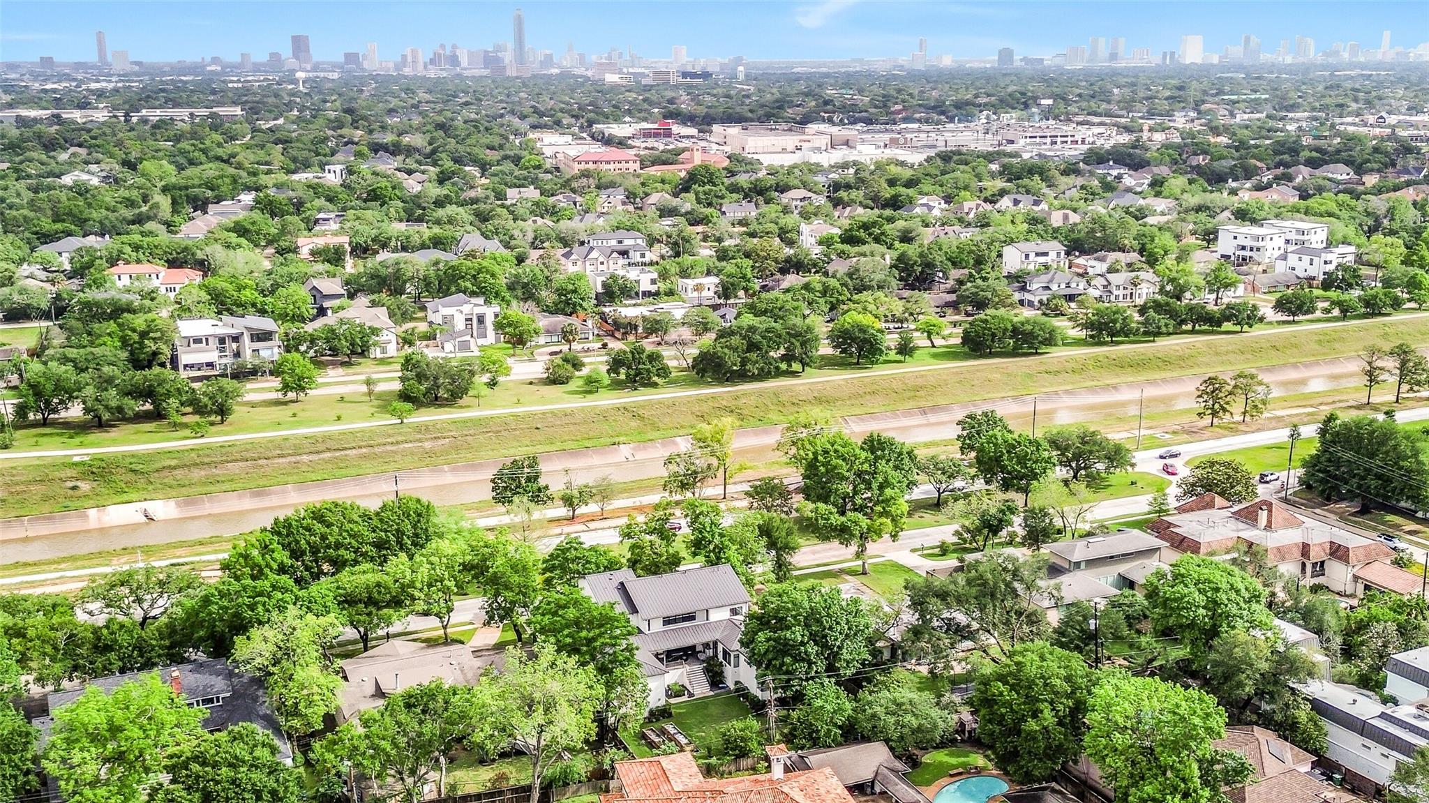 5015 S Braeswood Boulevard