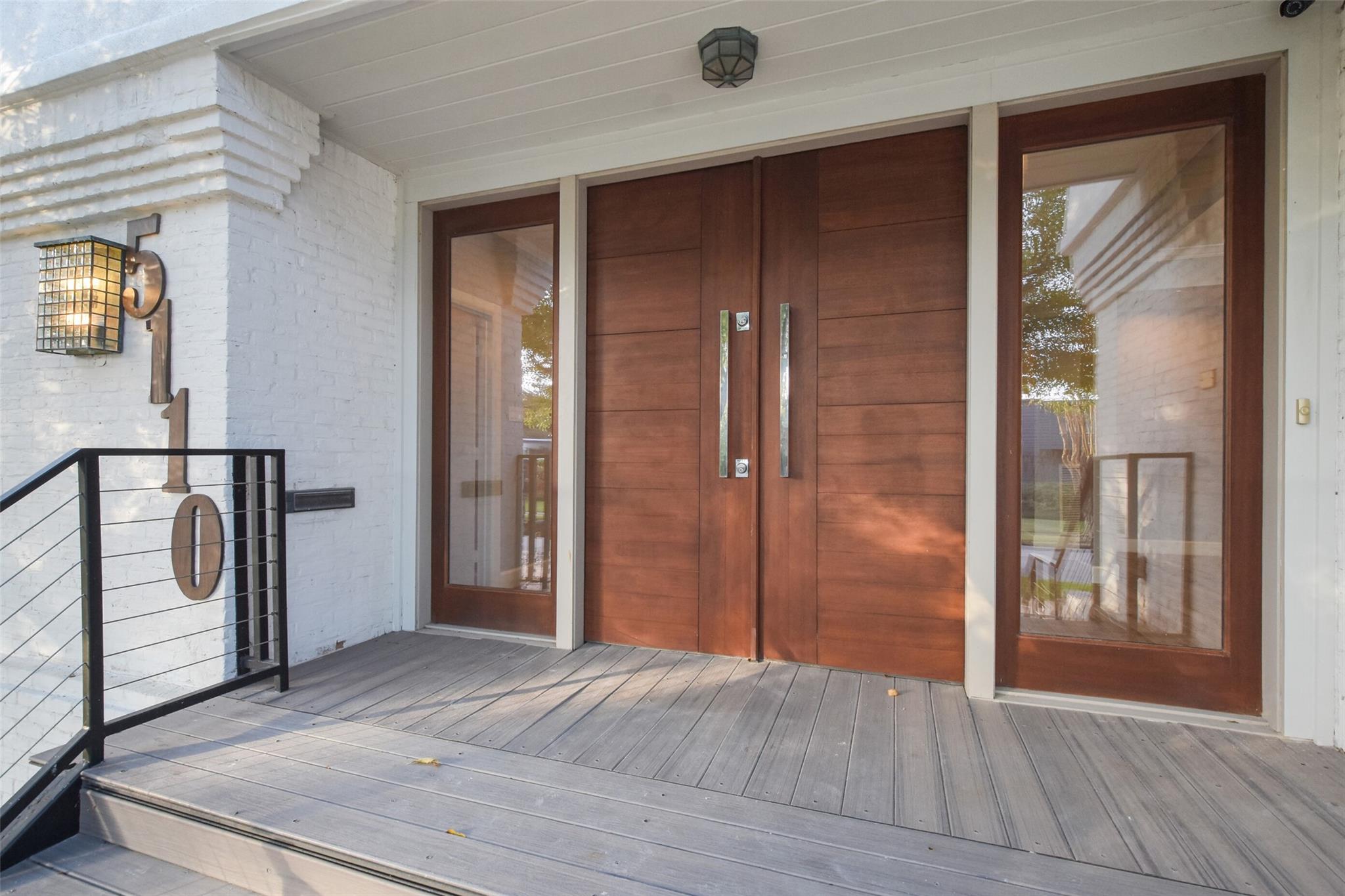 5110 Contour Place