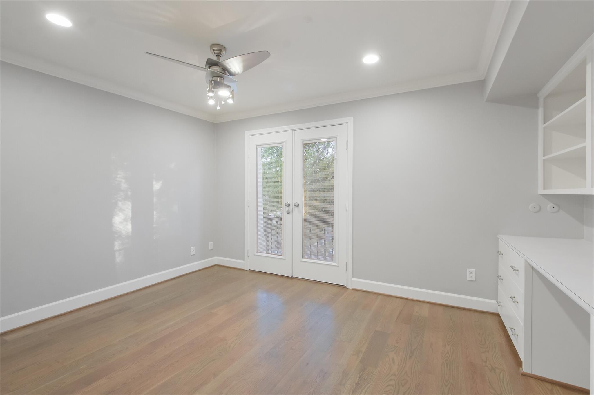 5110 Contour Place