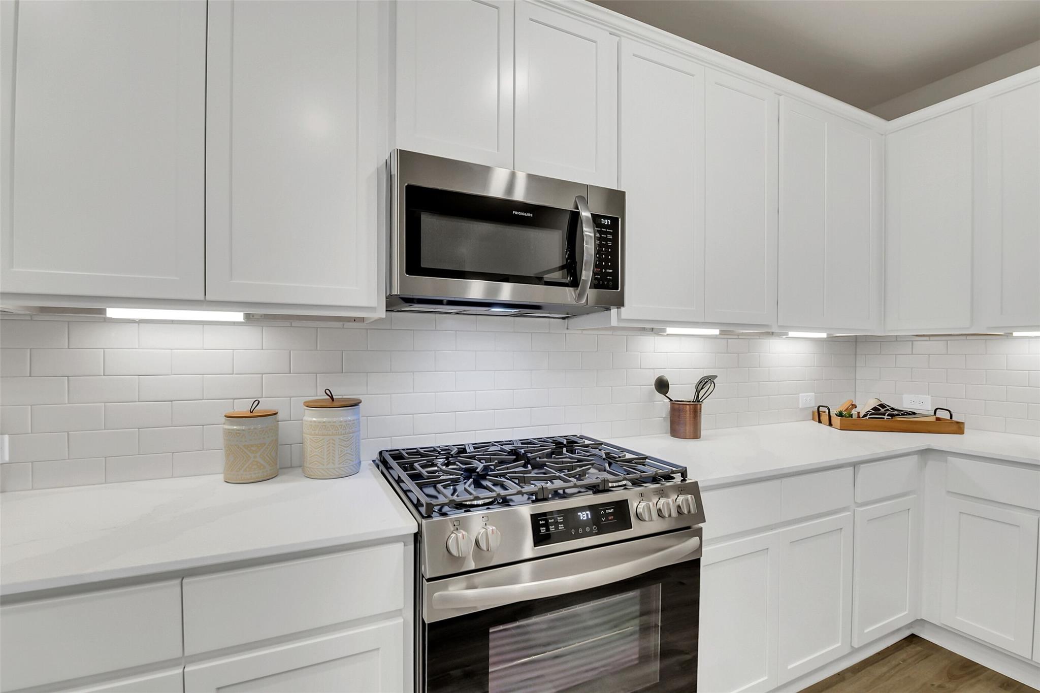 21015 N Bay Village Drive