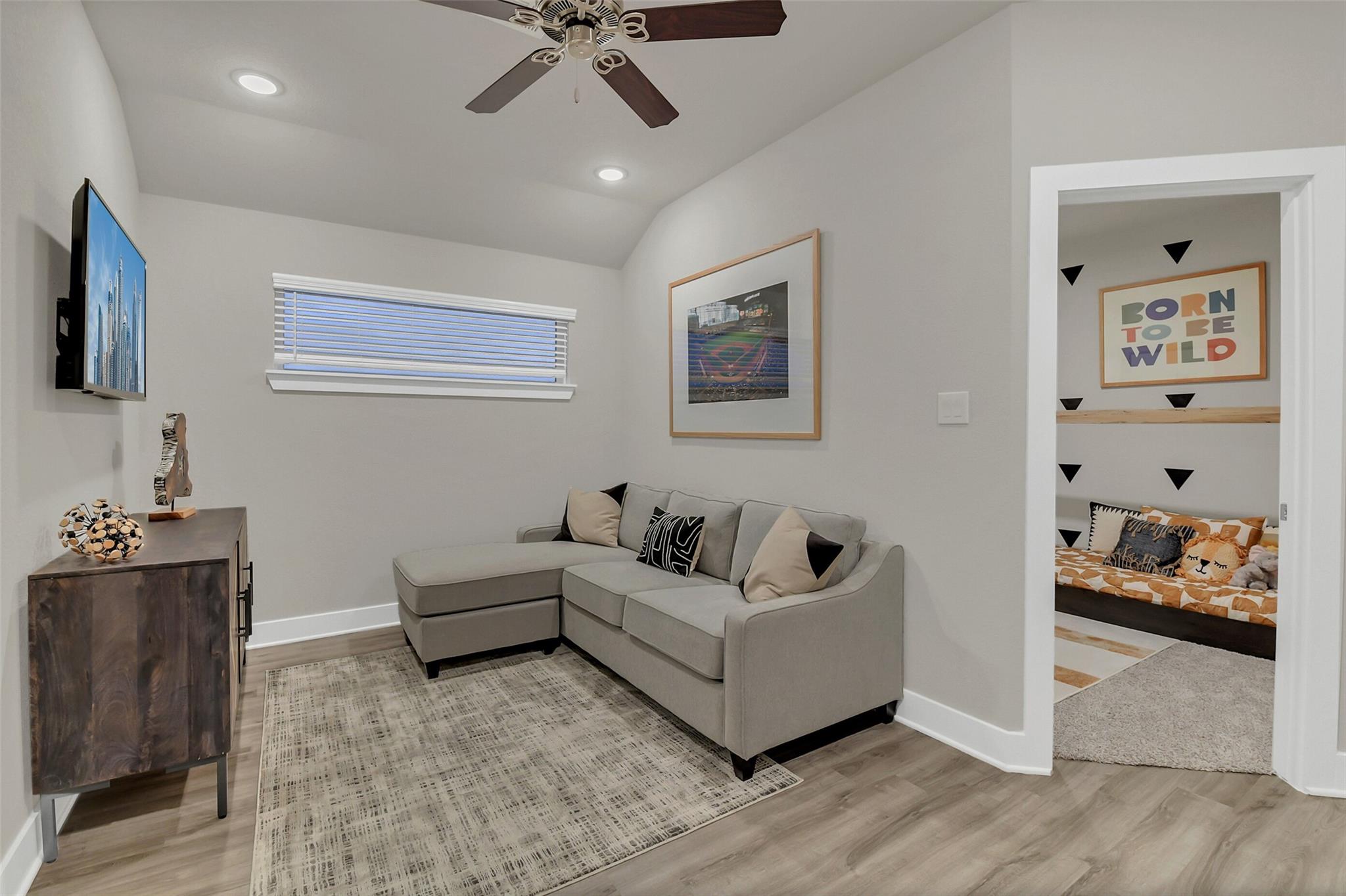 21015 N Bay Village Drive