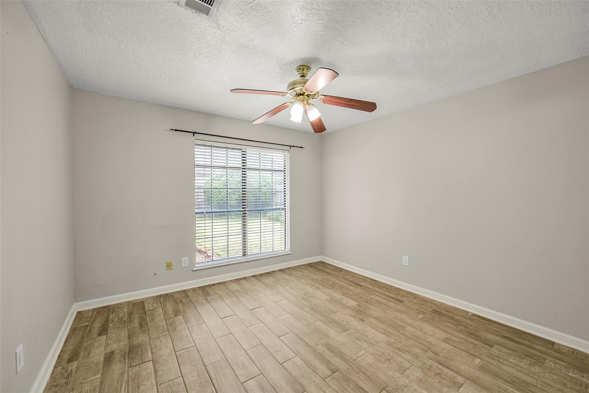 5147 Beechnut Street