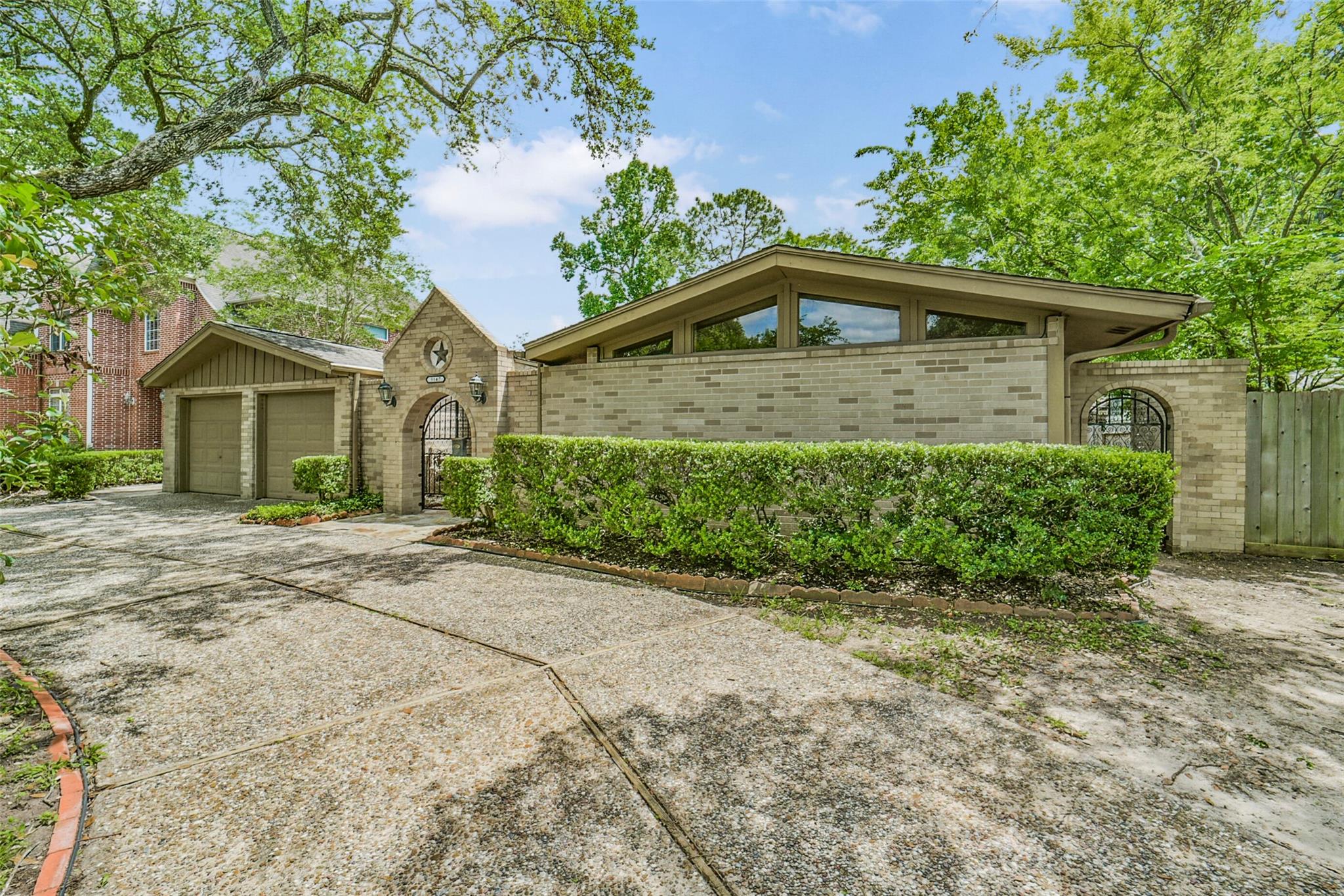 5147 Beechnut Street