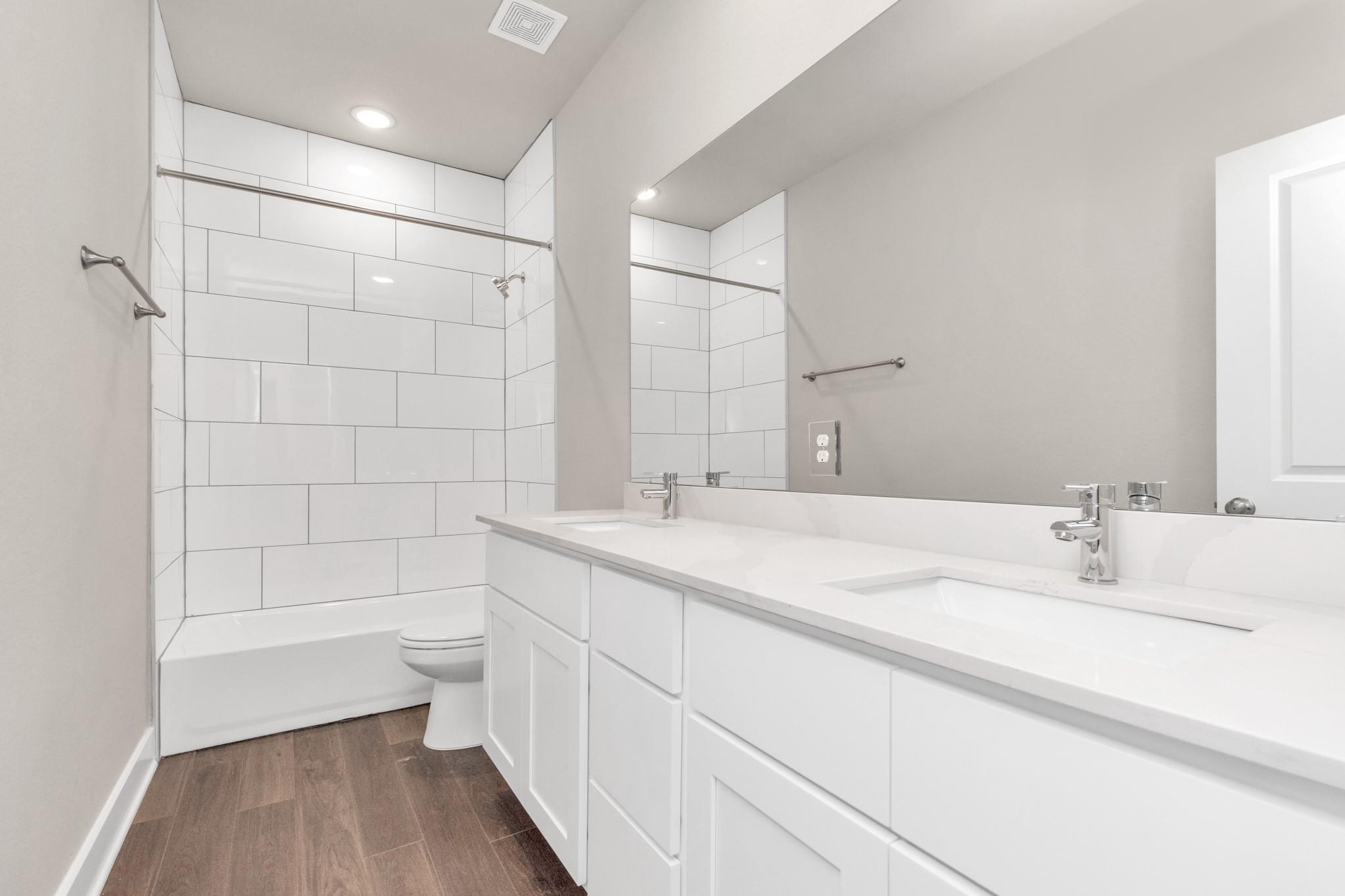 1218 Scarlet Creek Drive