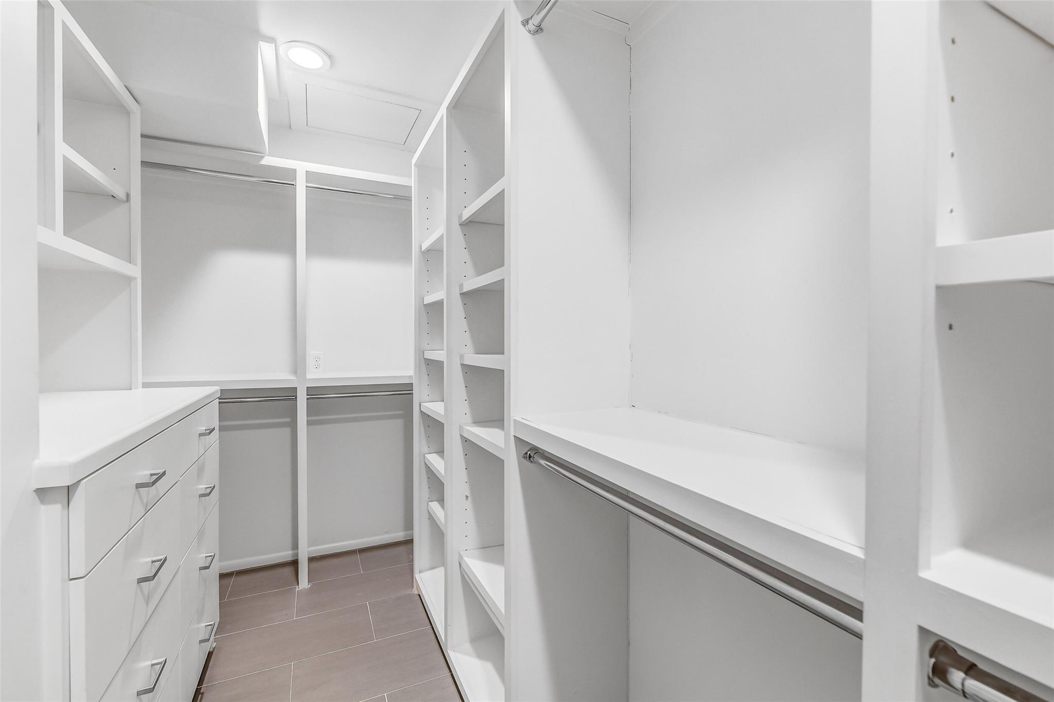 12326 Old Oaks Drive