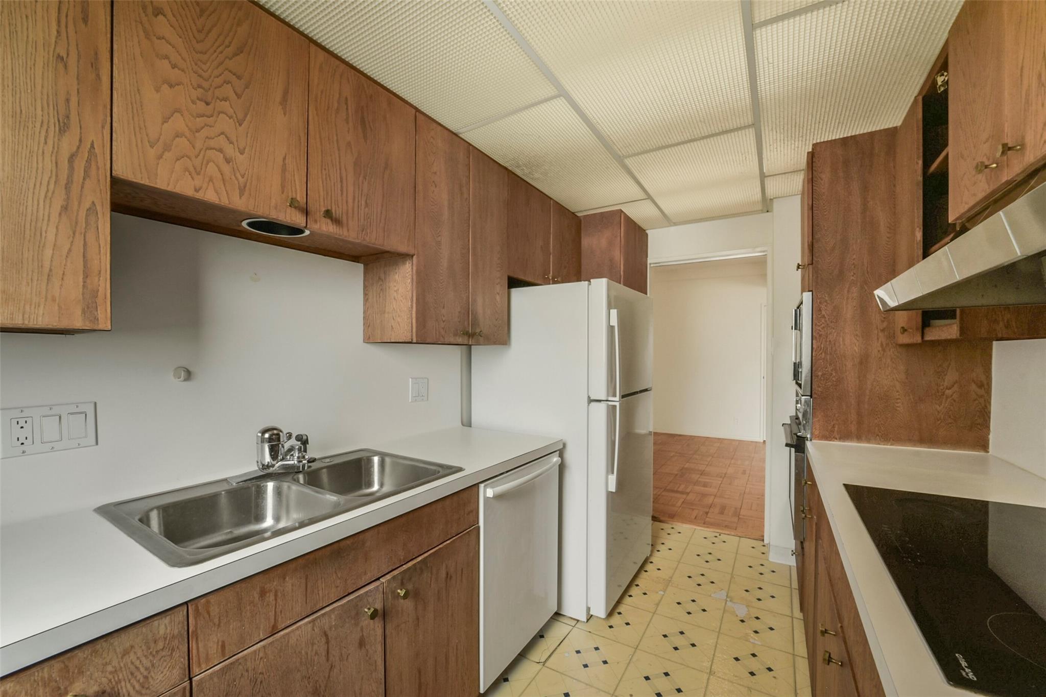 1400 Hermann Drive # 11A