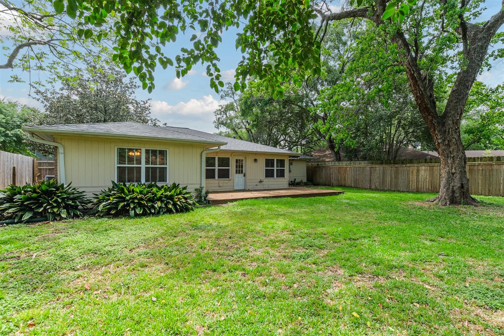 5450 Stillbrooke Drive