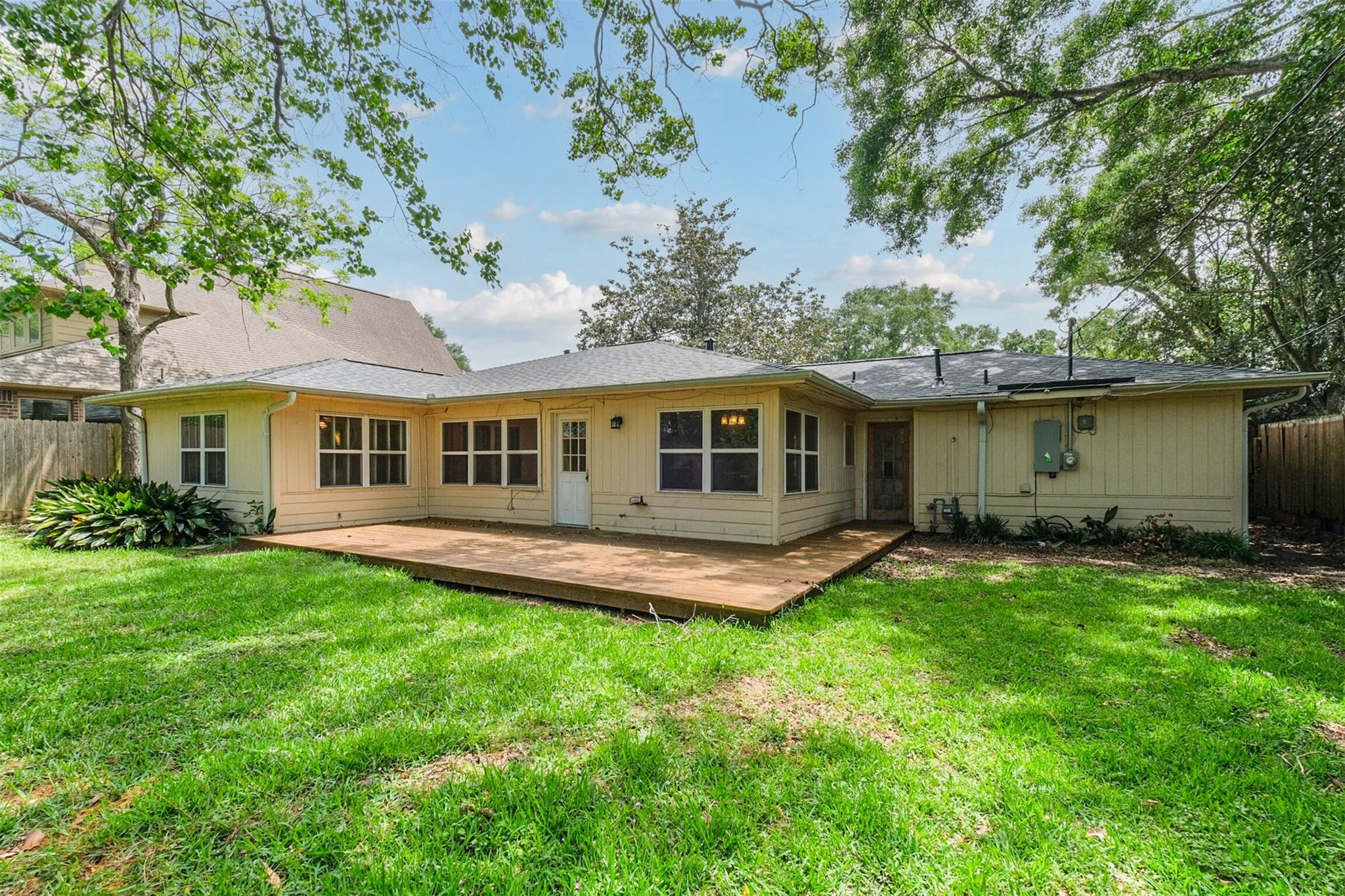 5450 Stillbrooke Drive