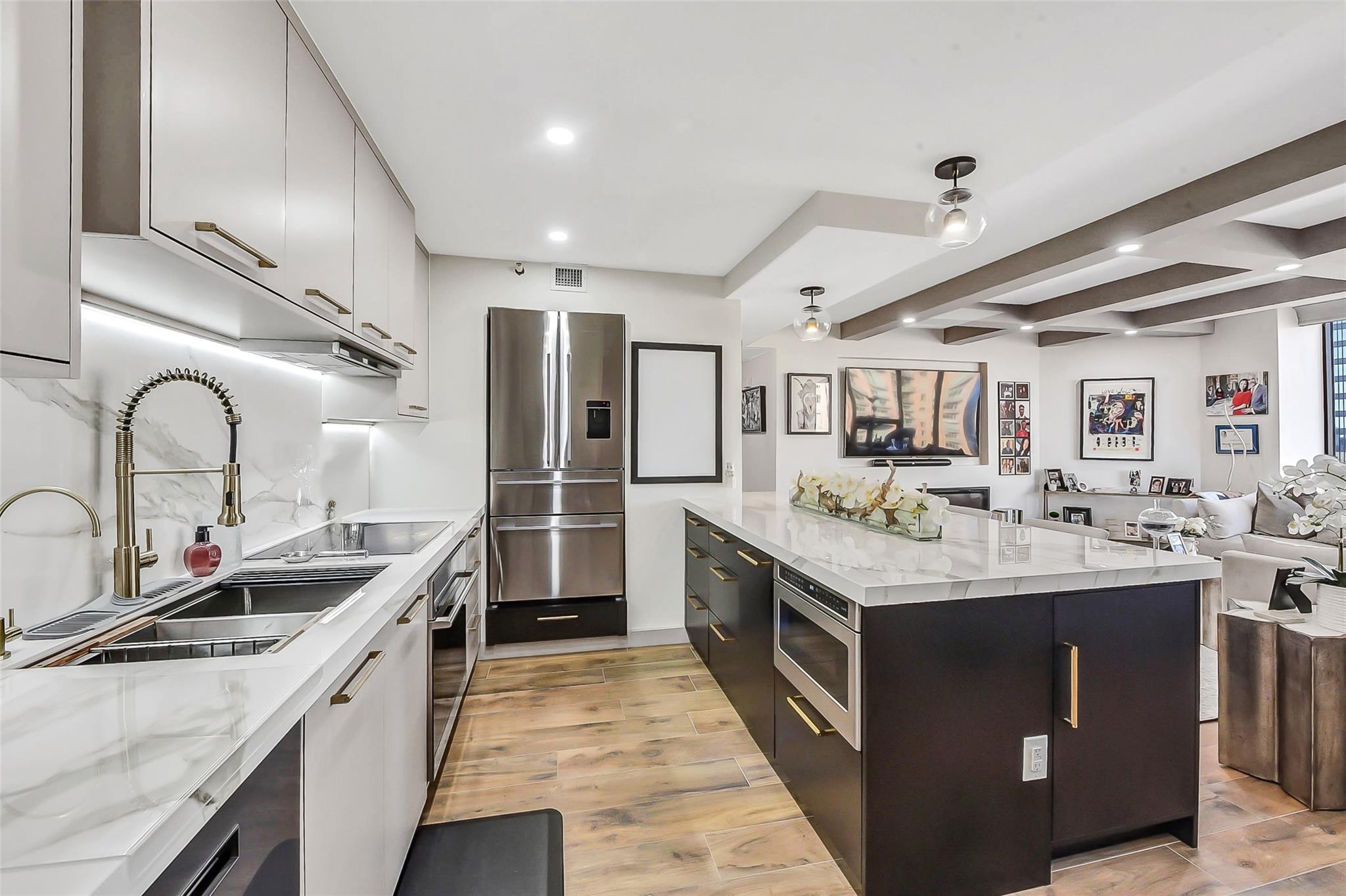 1111 Caroline Street # 2903