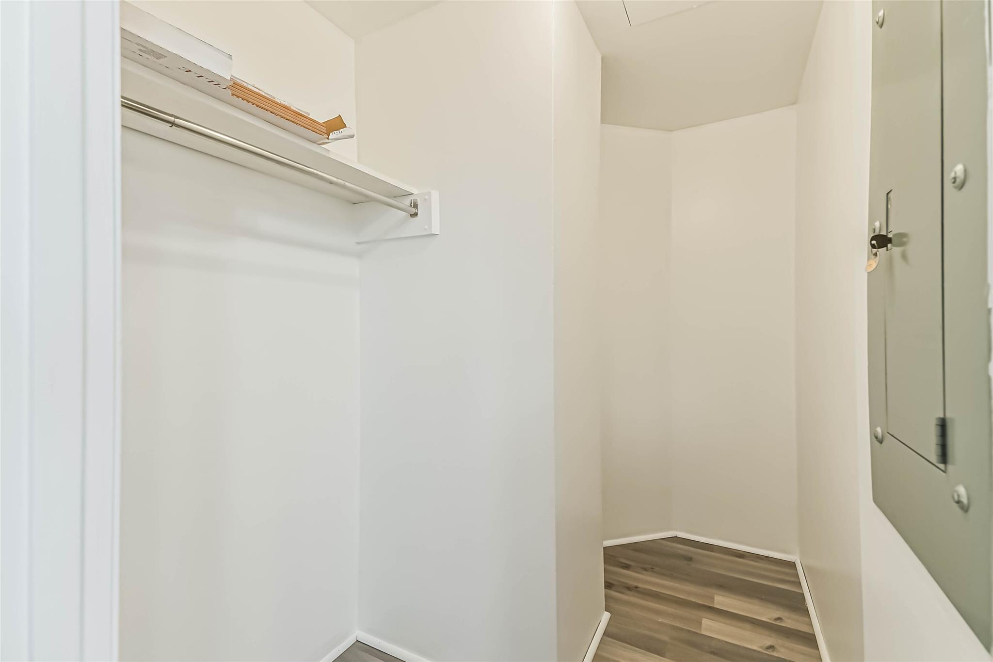 14 Greenway Plaza # 15N