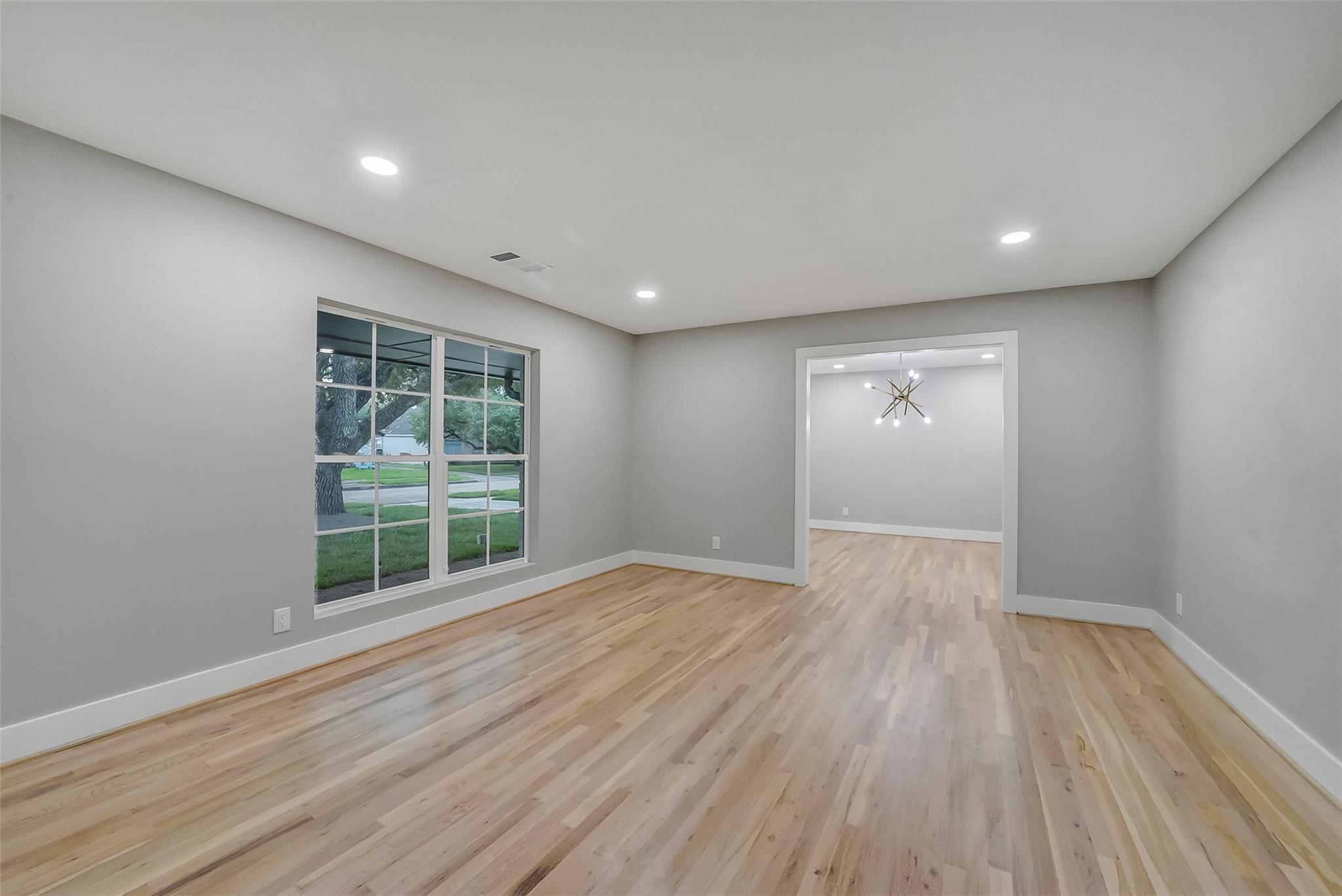 5318 Queensloch Drive