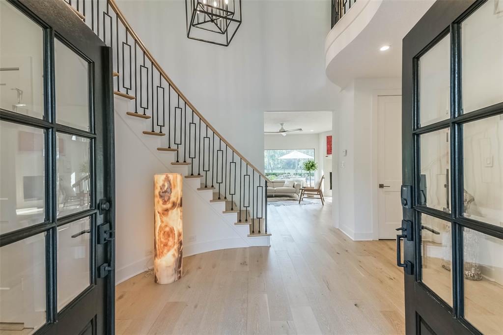2323 Pine Bend Drive