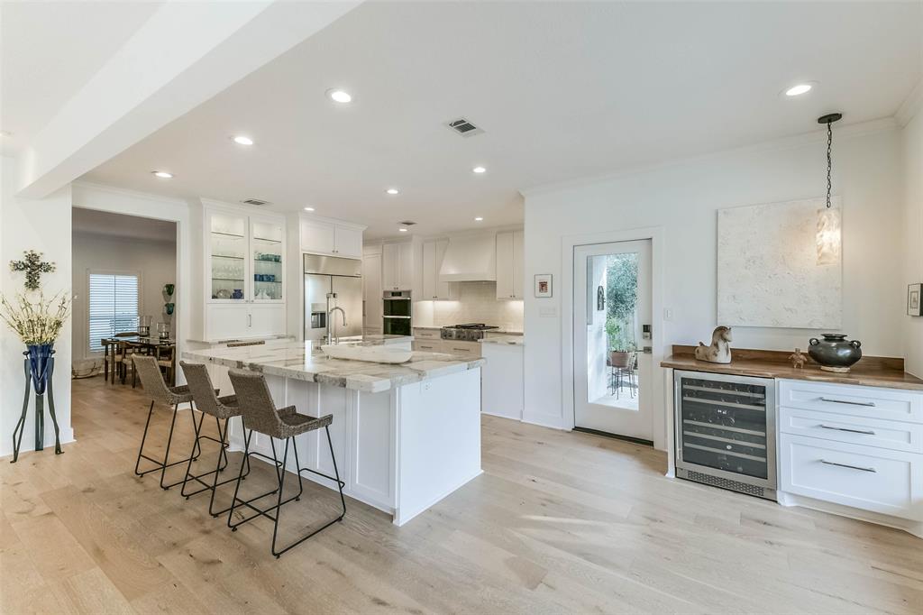 2323 Pine Bend Drive
