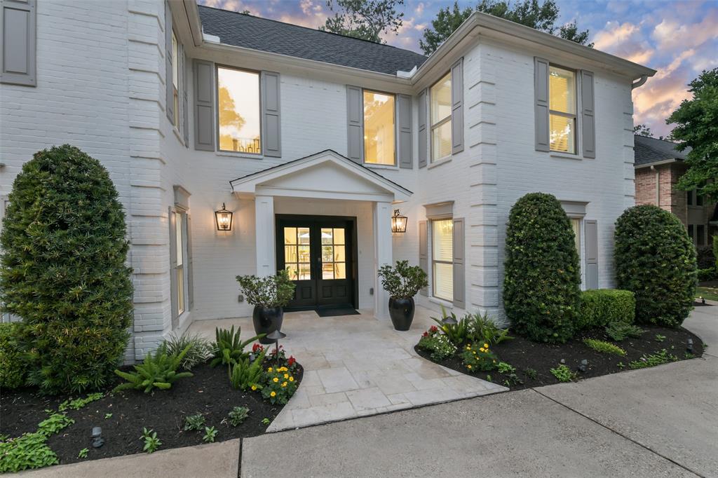 2323 Pine Bend Drive