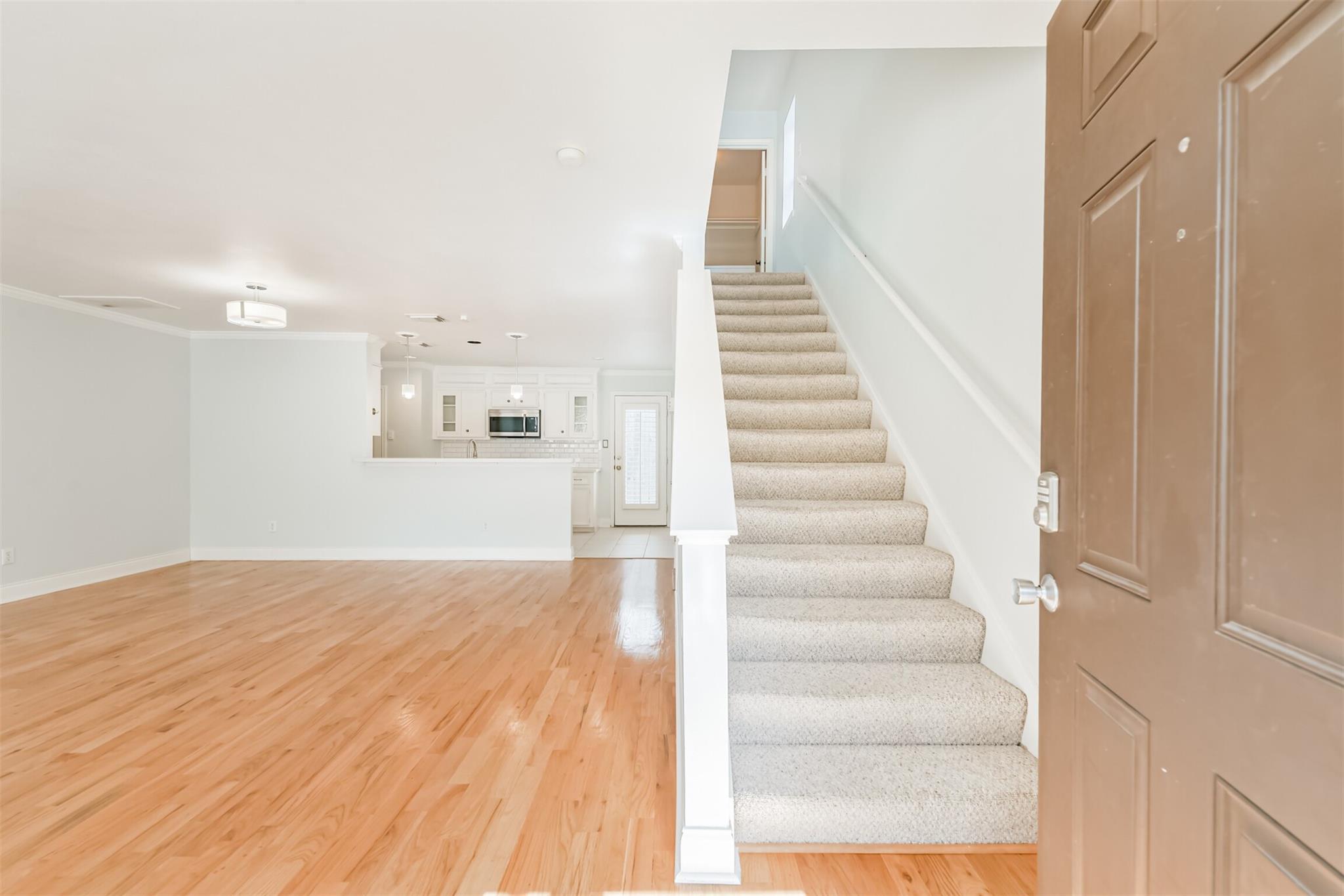 738 Redwing Place Drive