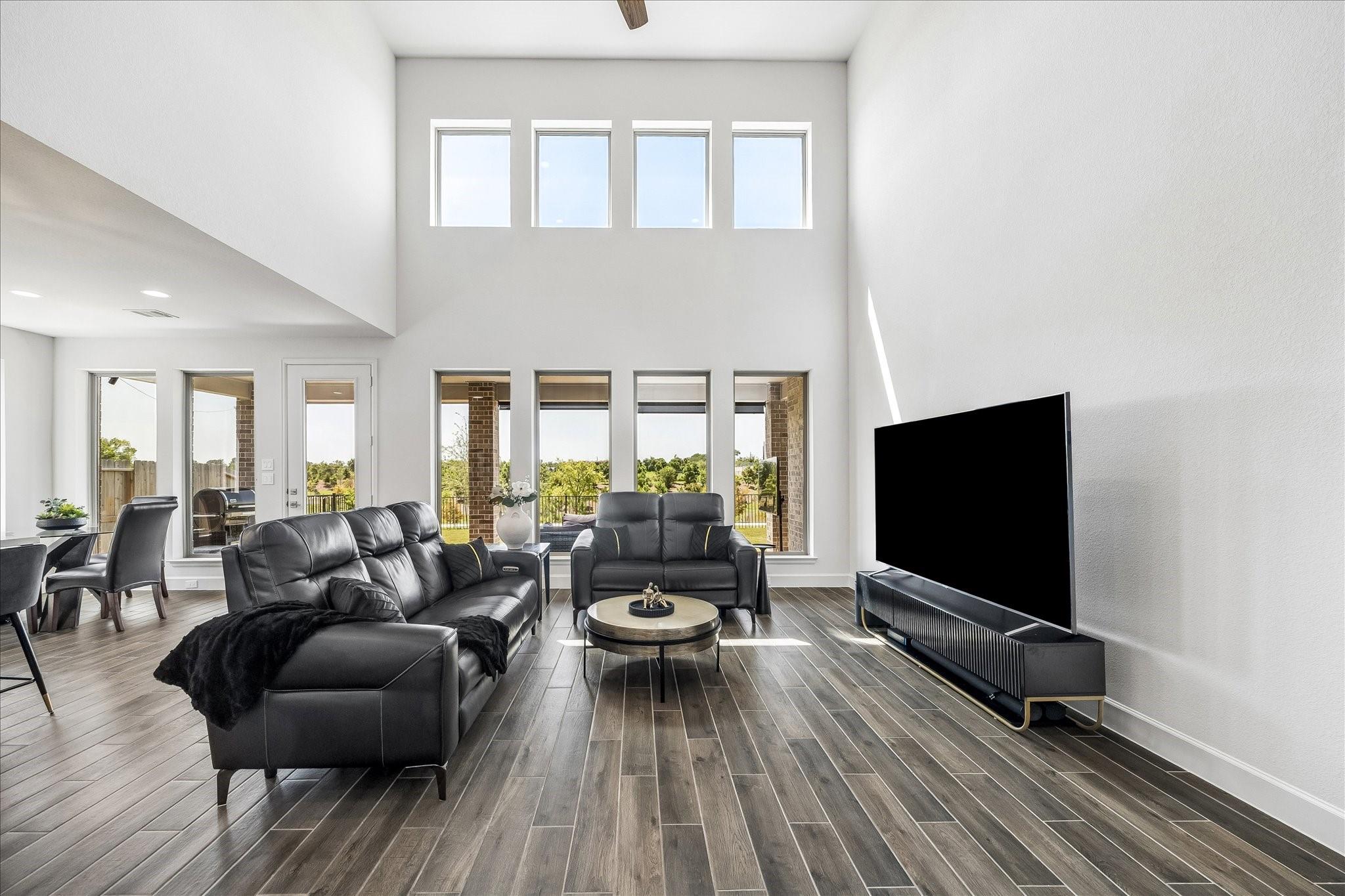 4734 Silo Shadow Way
