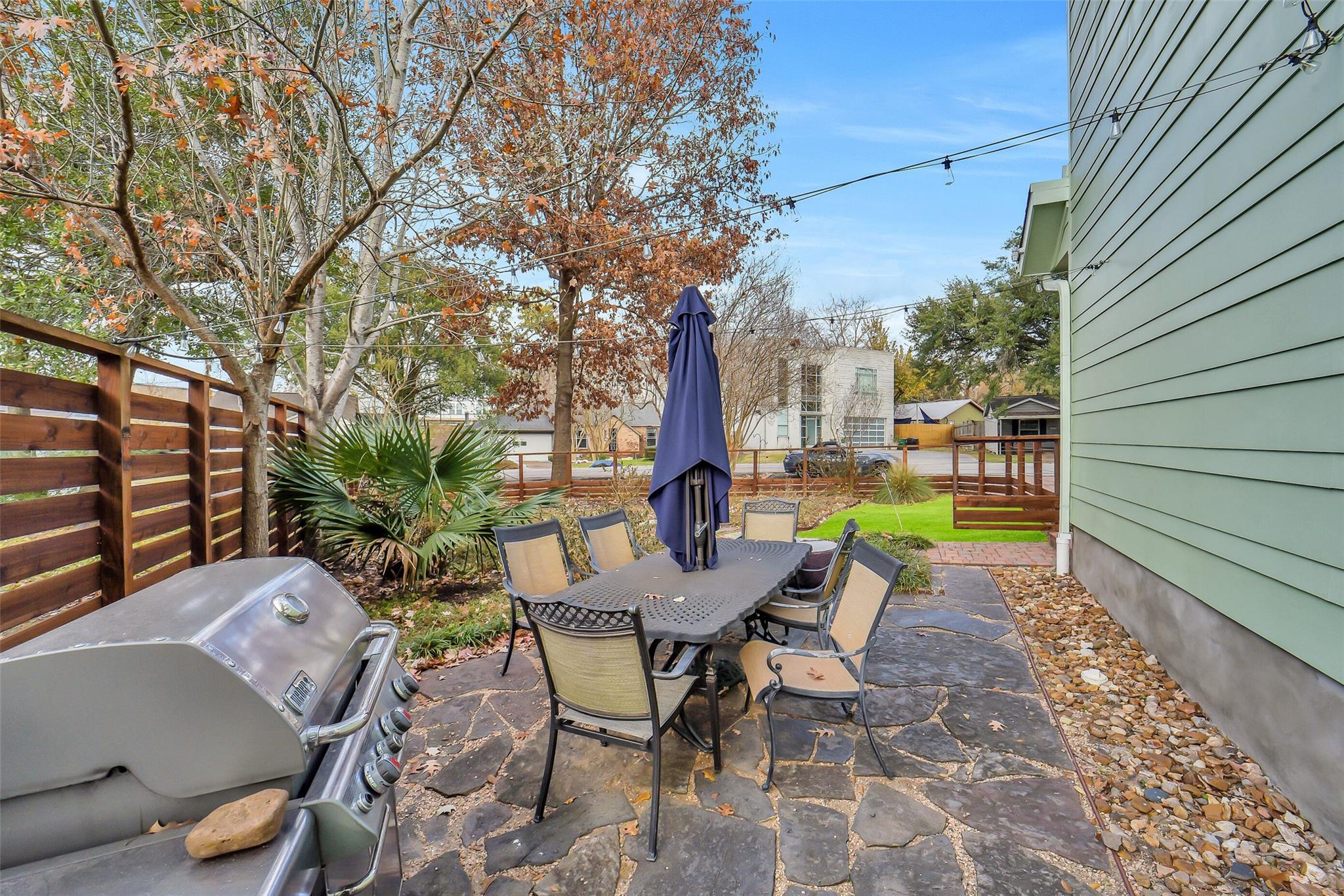 1802 W 14th 1/2 Street